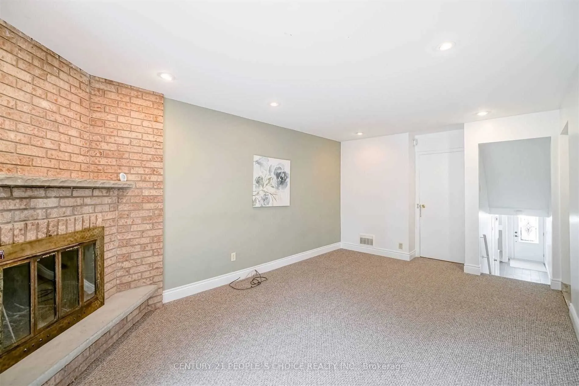 58 Camberley Crescent