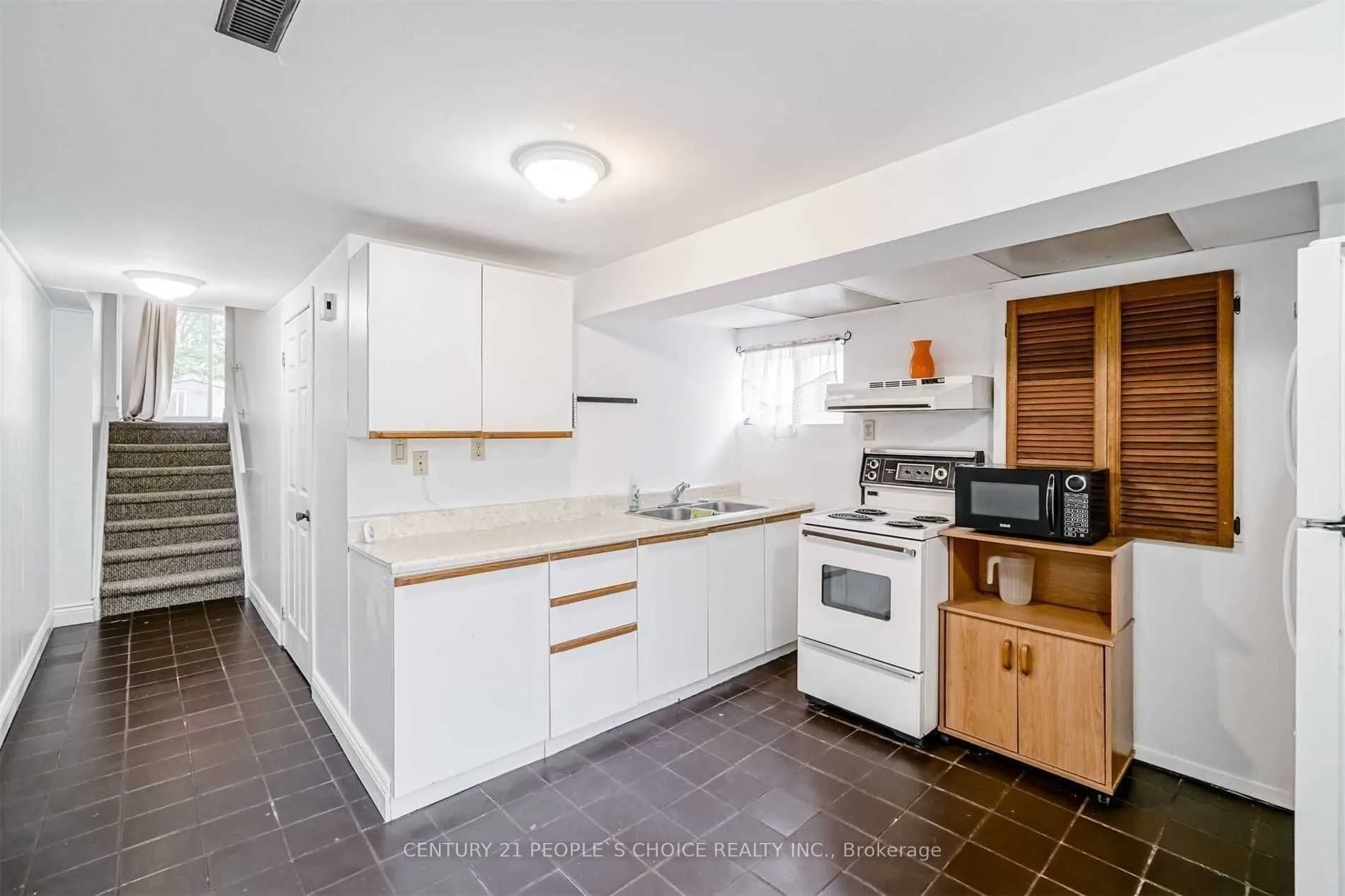 58 Camberley Crescent