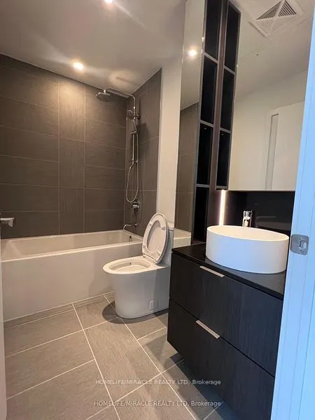 28 Ann Street, #1418