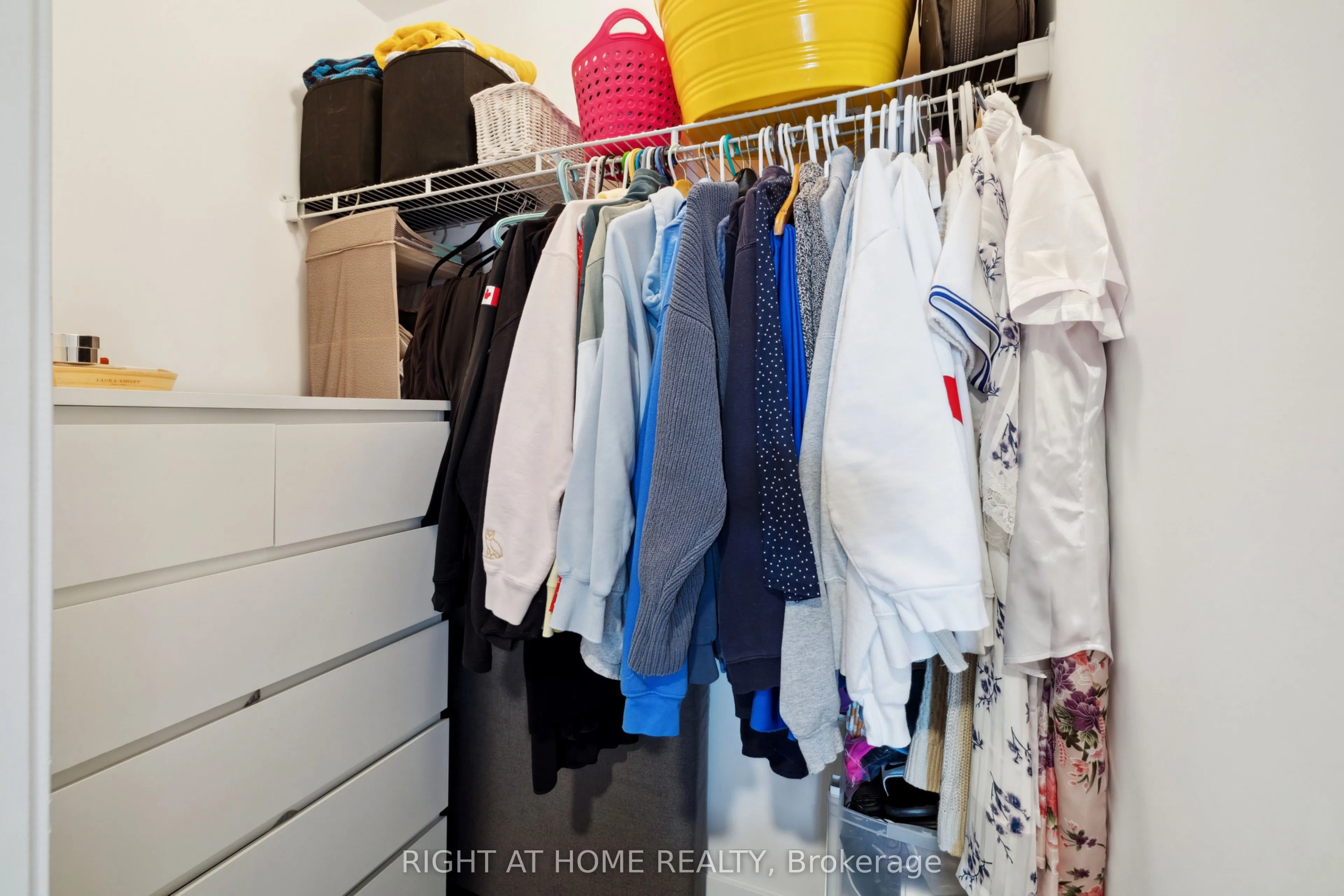 2486 Old Bronte Road, #815