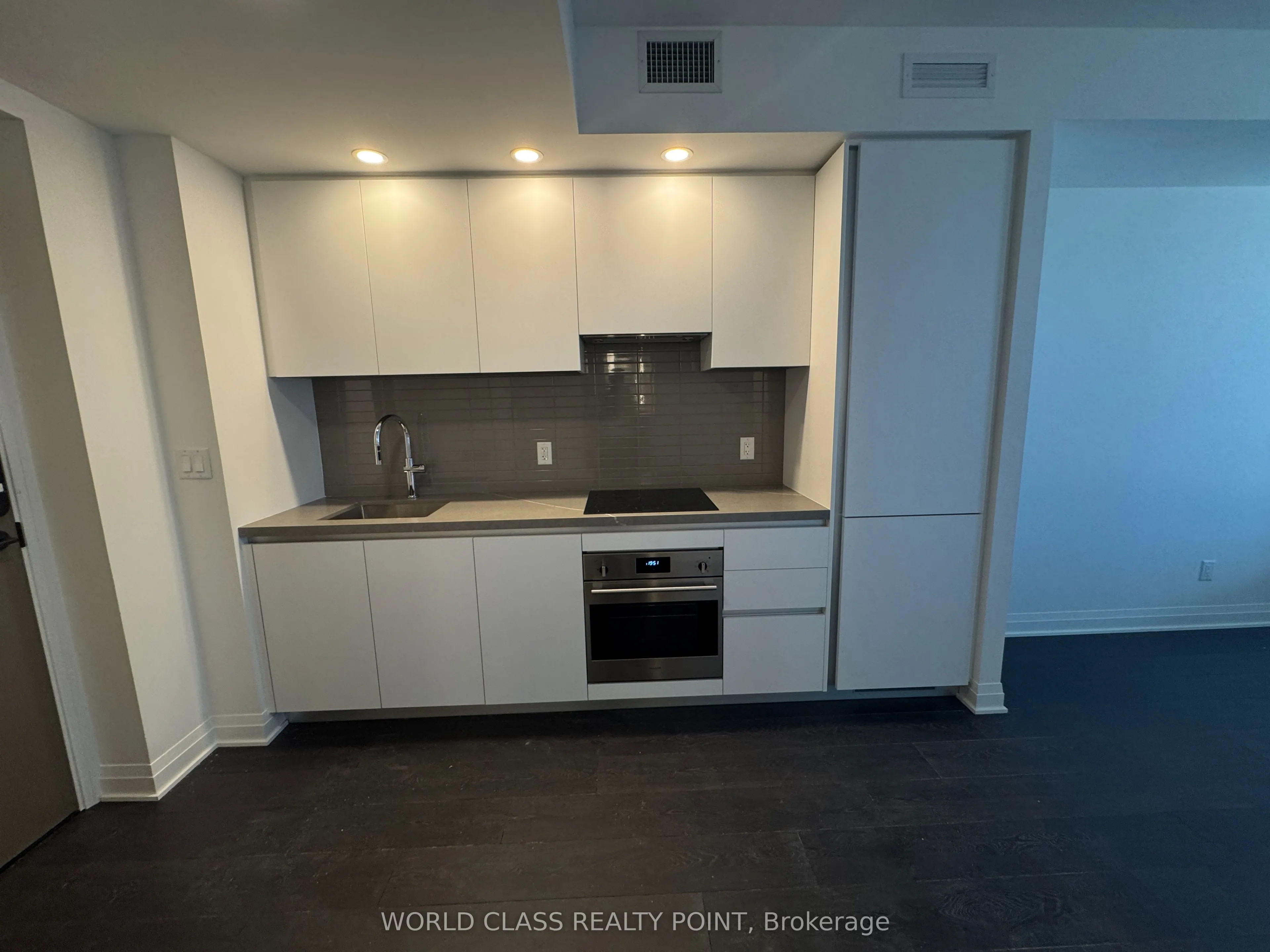 4015 The Exchange, #1209