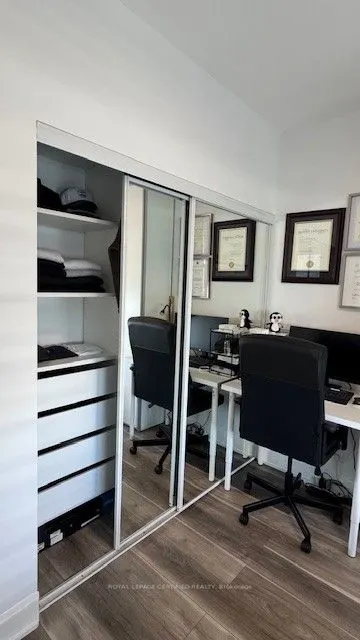 33 Shore Breeze Drive, #2407