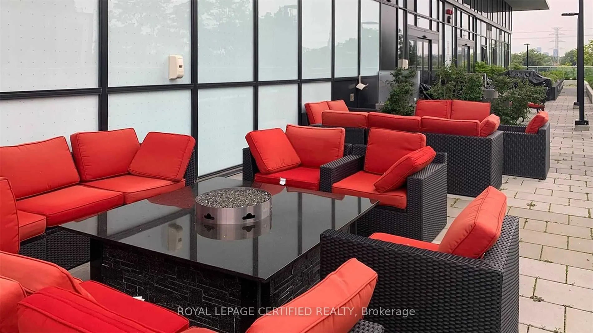 33 Shore Breeze Drive, #2407