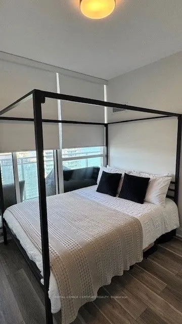 33 Shore Breeze Drive, #2407