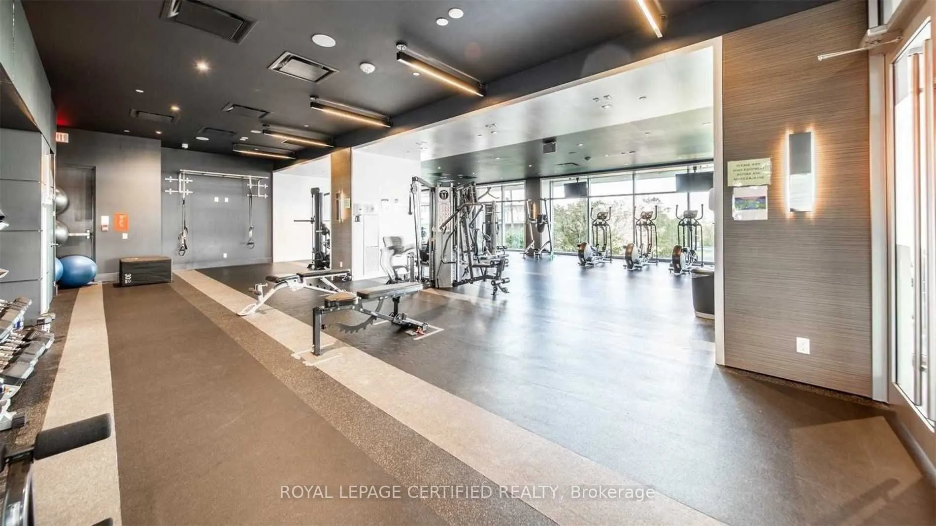 33 Shore Breeze Drive, #2407