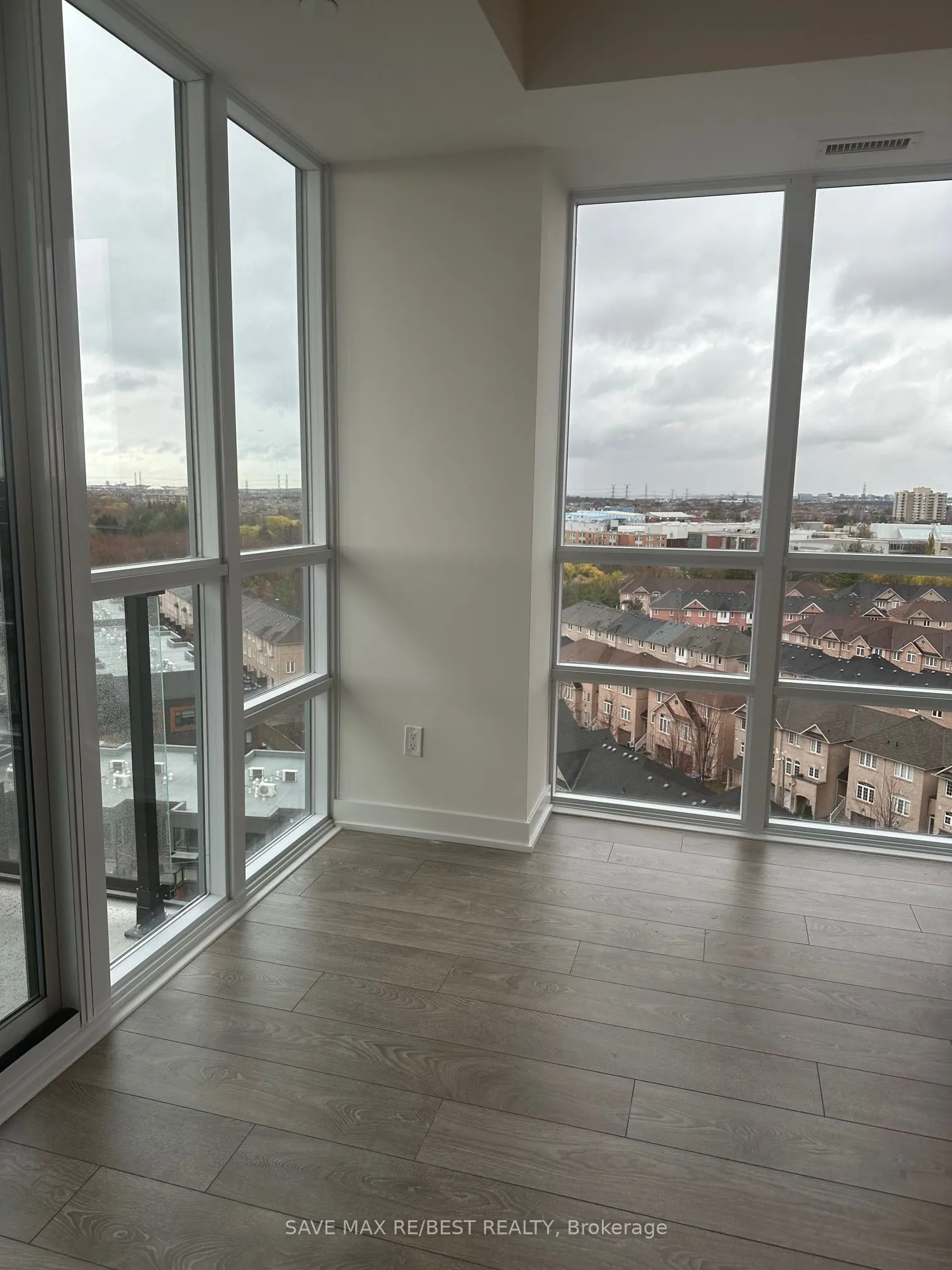 225 Malta Avenue, #1004