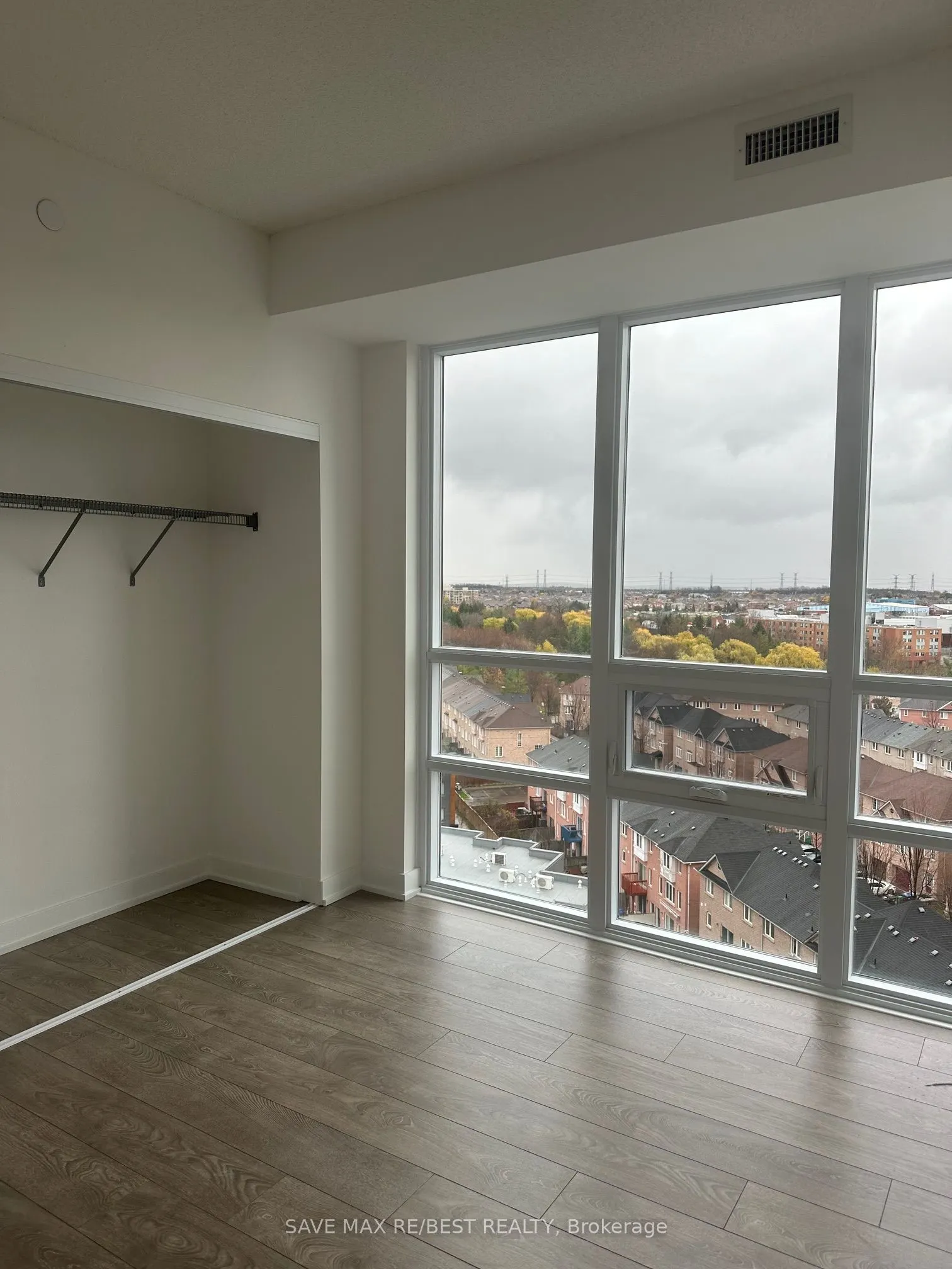 225 Malta Avenue, #1004