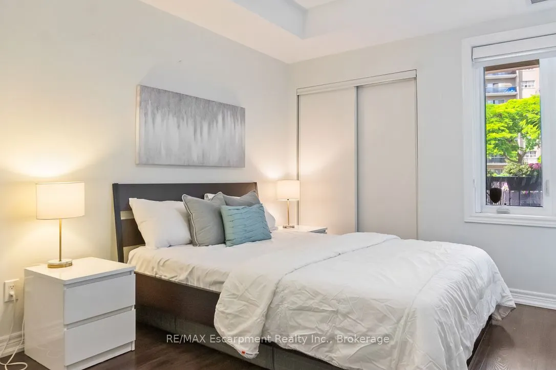 70 Stewart Street, #101