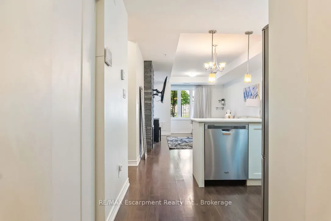 70 Stewart Street, #101