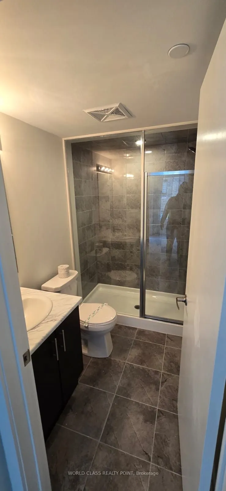 3546 Colonial Drive, #15