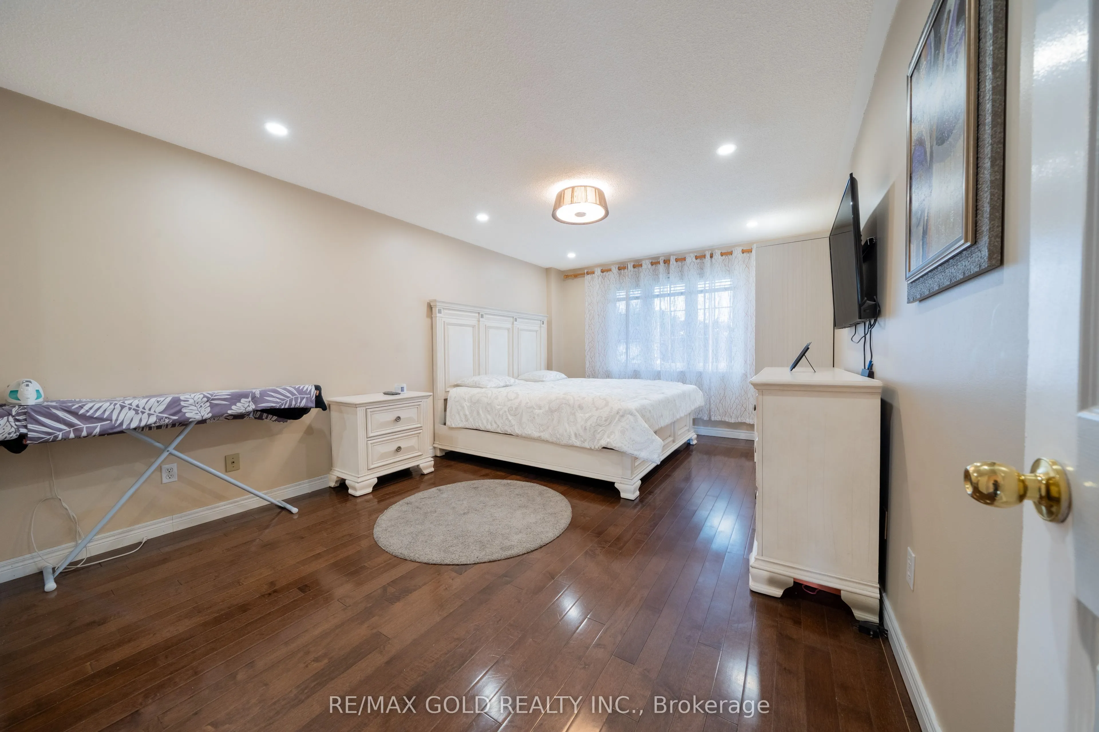 92 Jaffa Drive