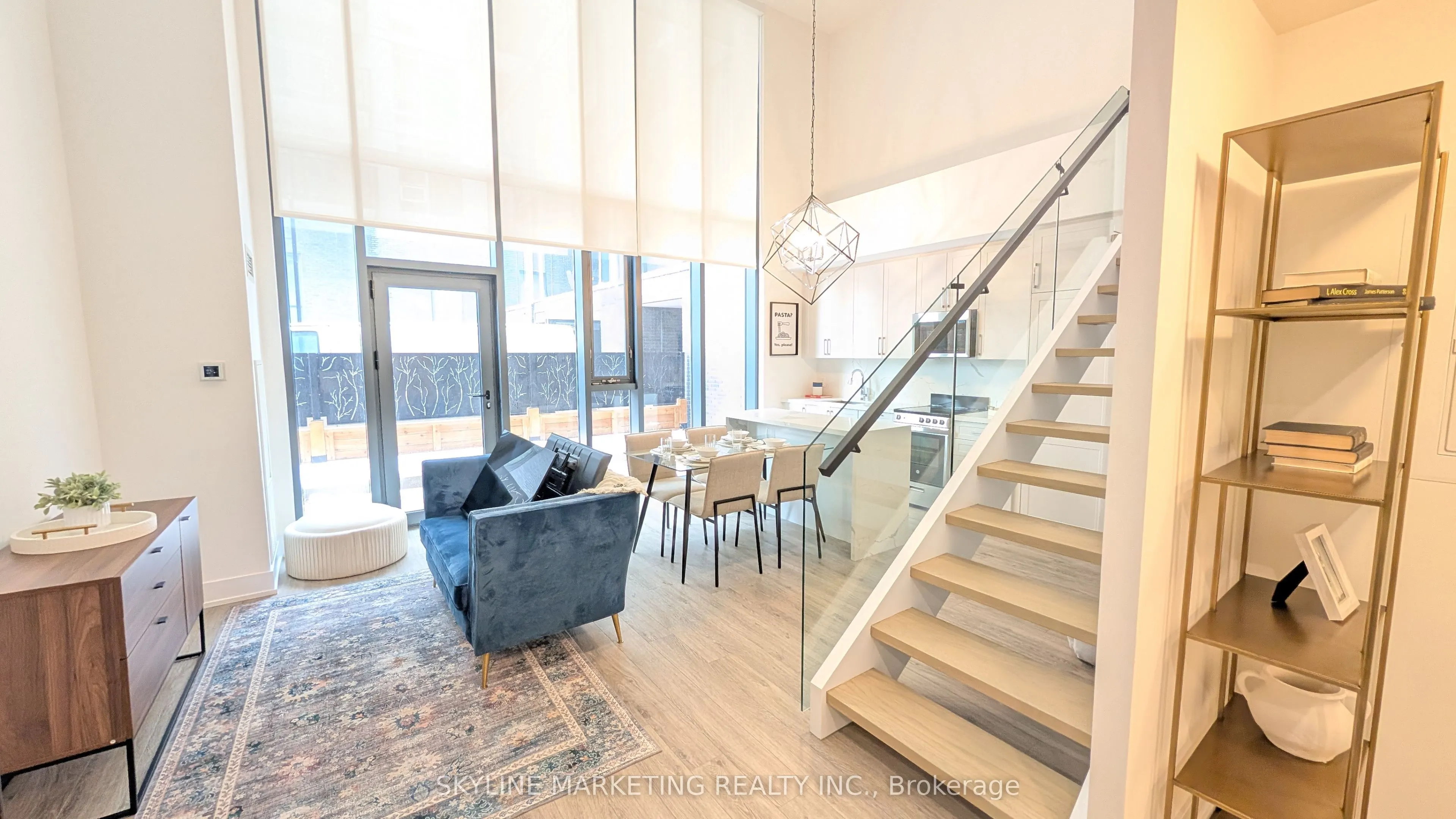 2450 Old Bronte Road, #116