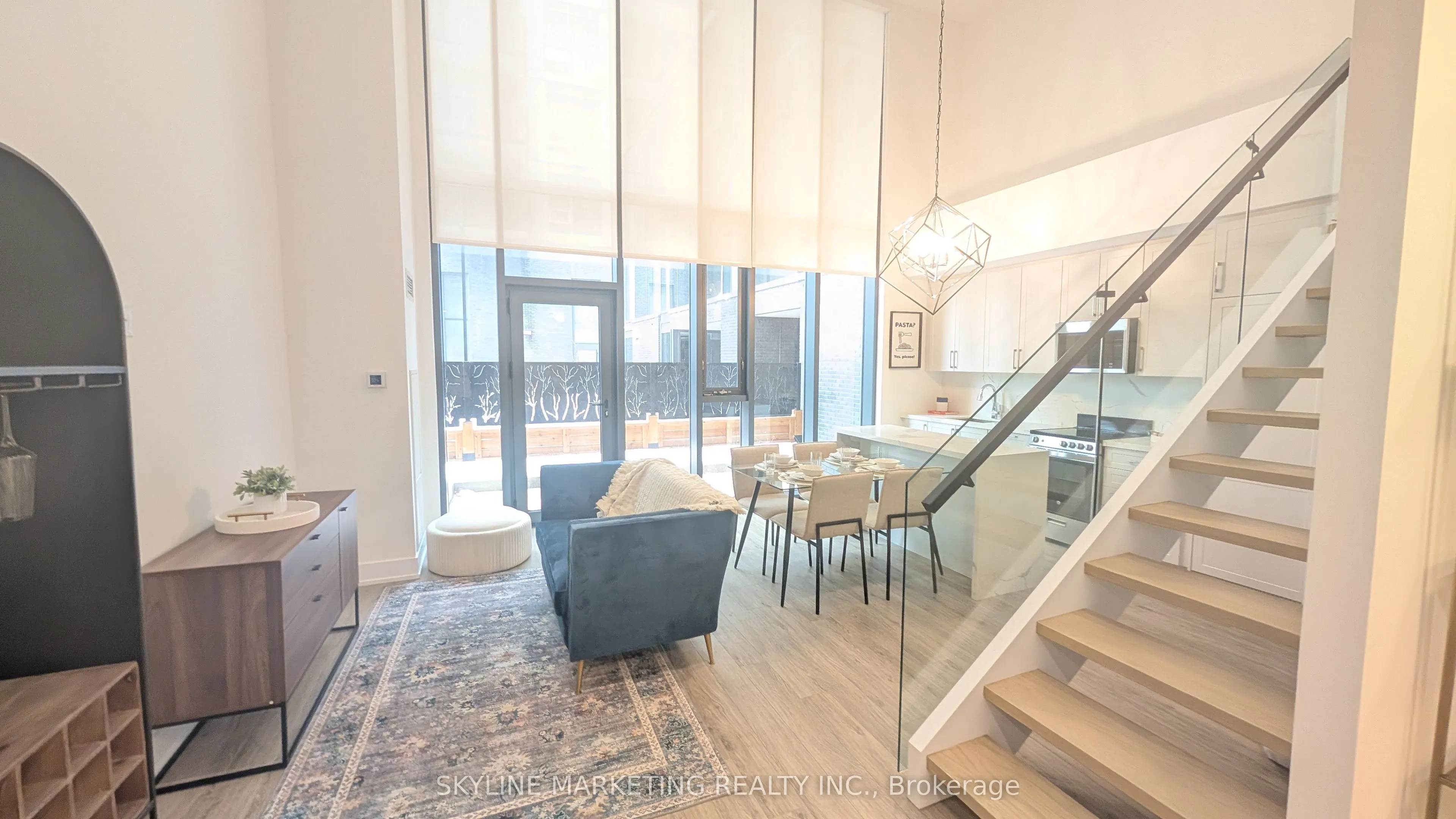 2450 Old Bronte Road, #116