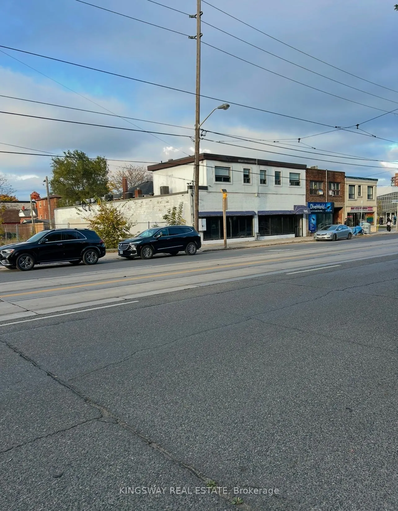 3140 Lake Shore Boulevard W