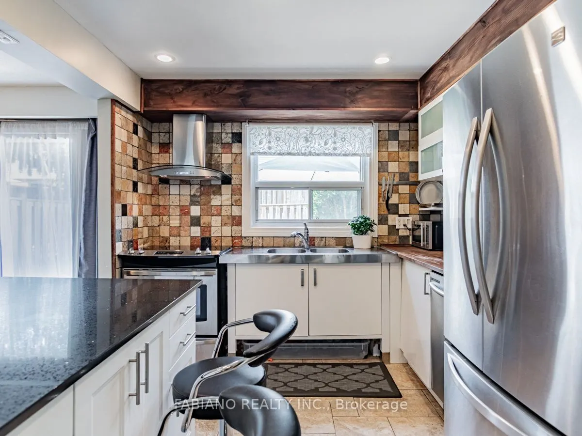 1055 Shawnmarr Road, #96