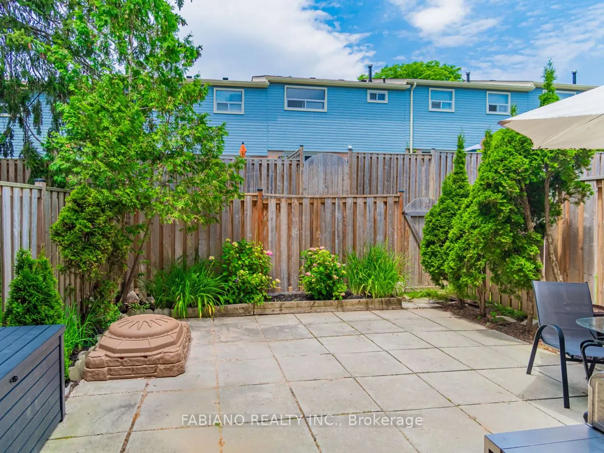1055 Shawnmarr Road, #96