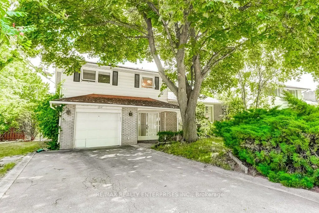1231 Kingsmead Crescent