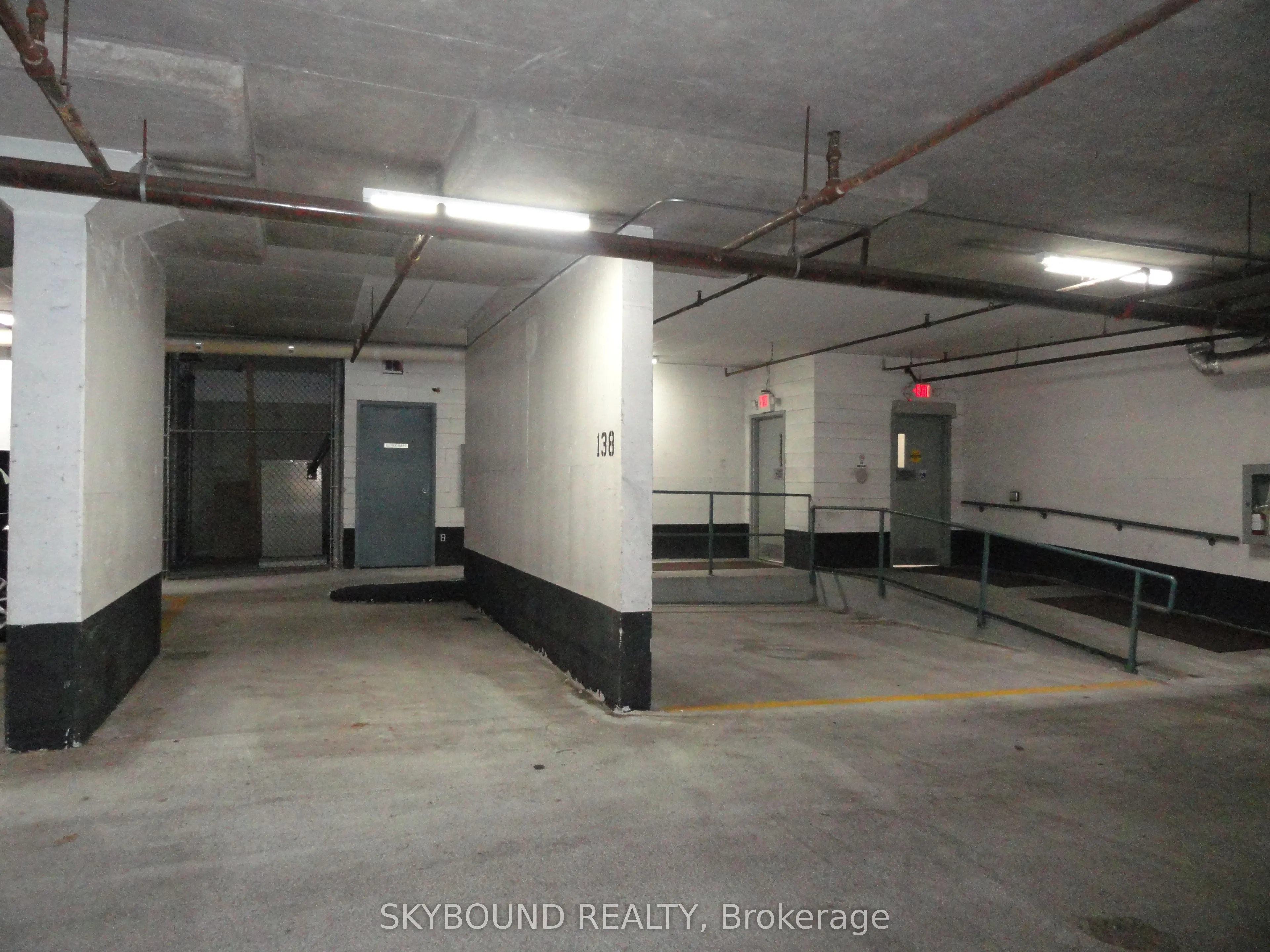2177 Burnhamthorpe Road W, #909