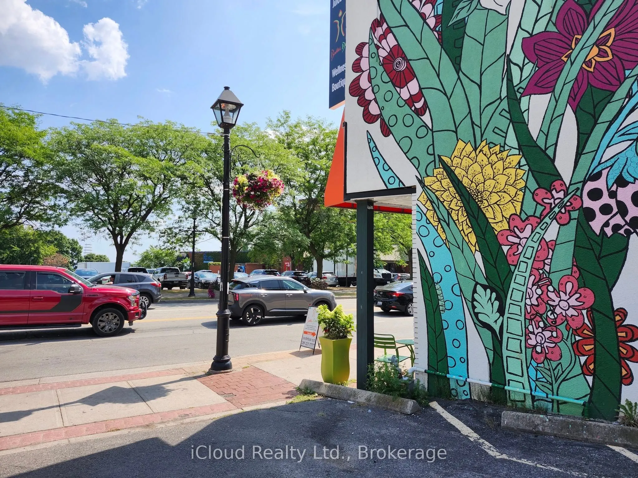 2027 LAKESHORE Road