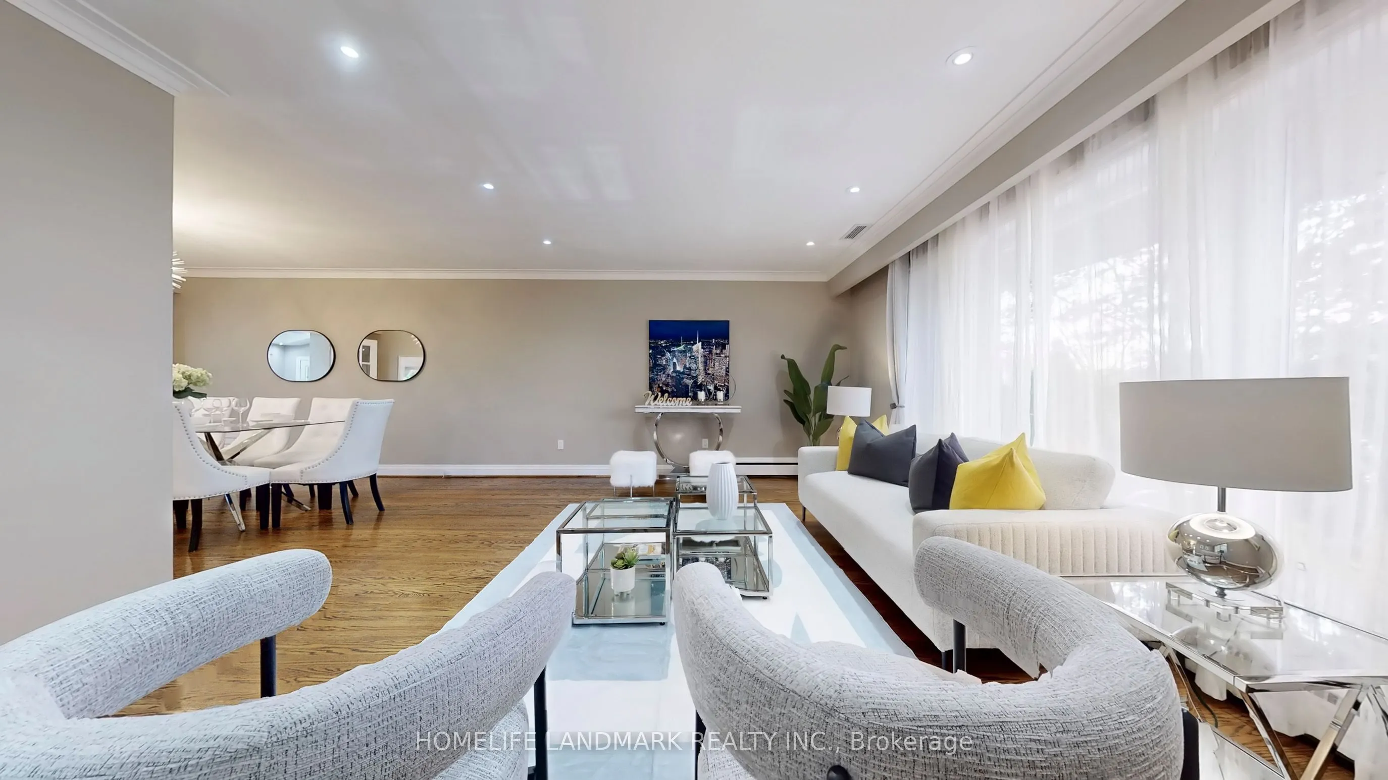 12 Carousel Court