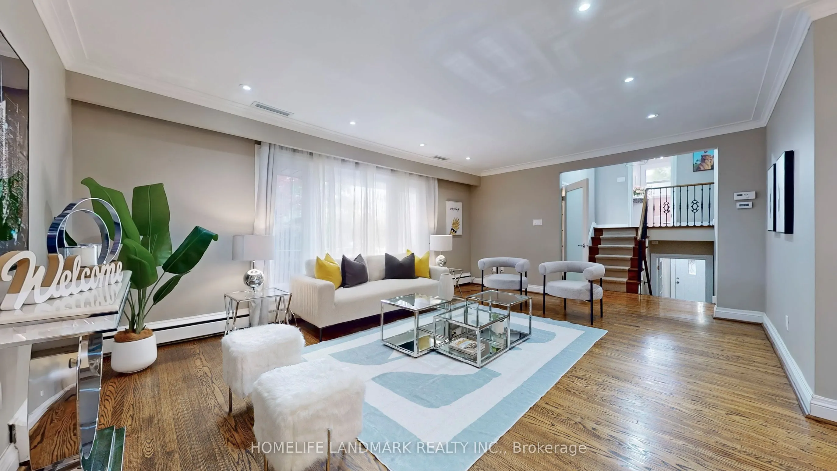 12 Carousel Court