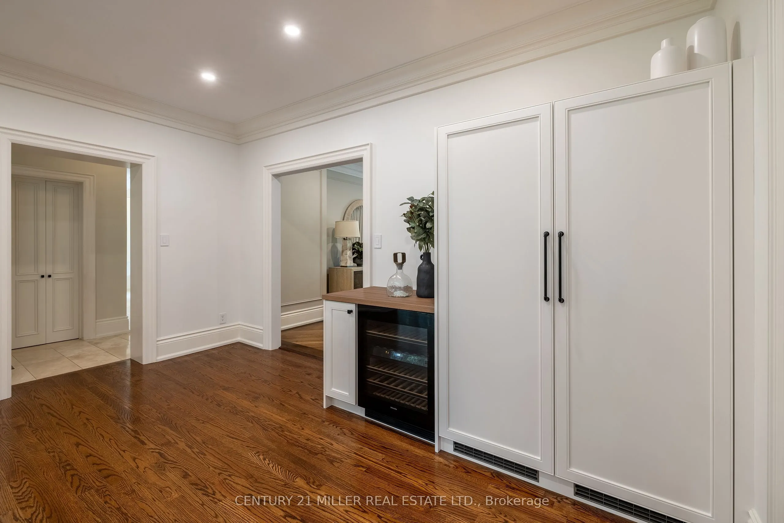 140 Chartwell Road