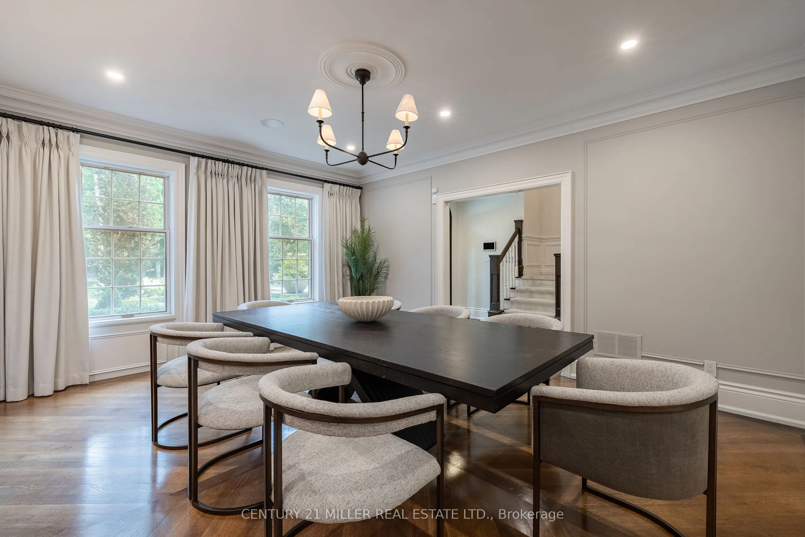 140 Chartwell Road