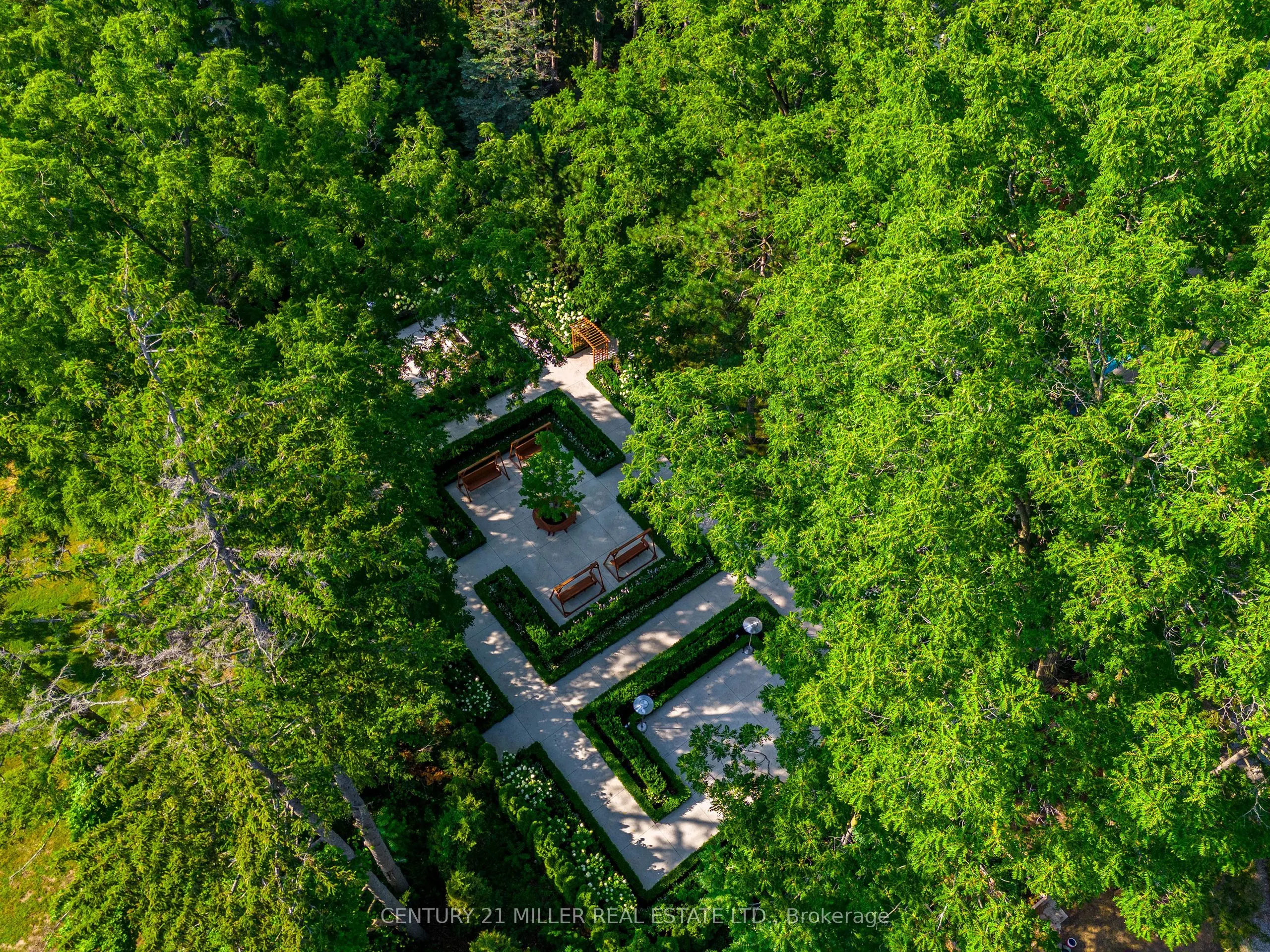 140 Chartwell Road