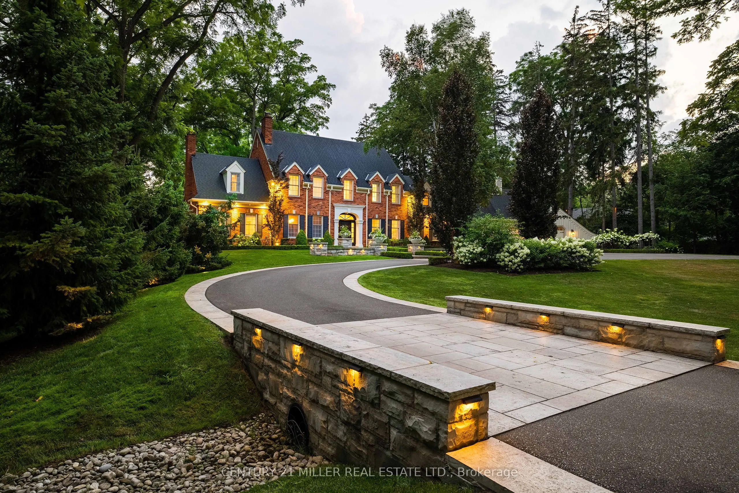 140 Chartwell Road