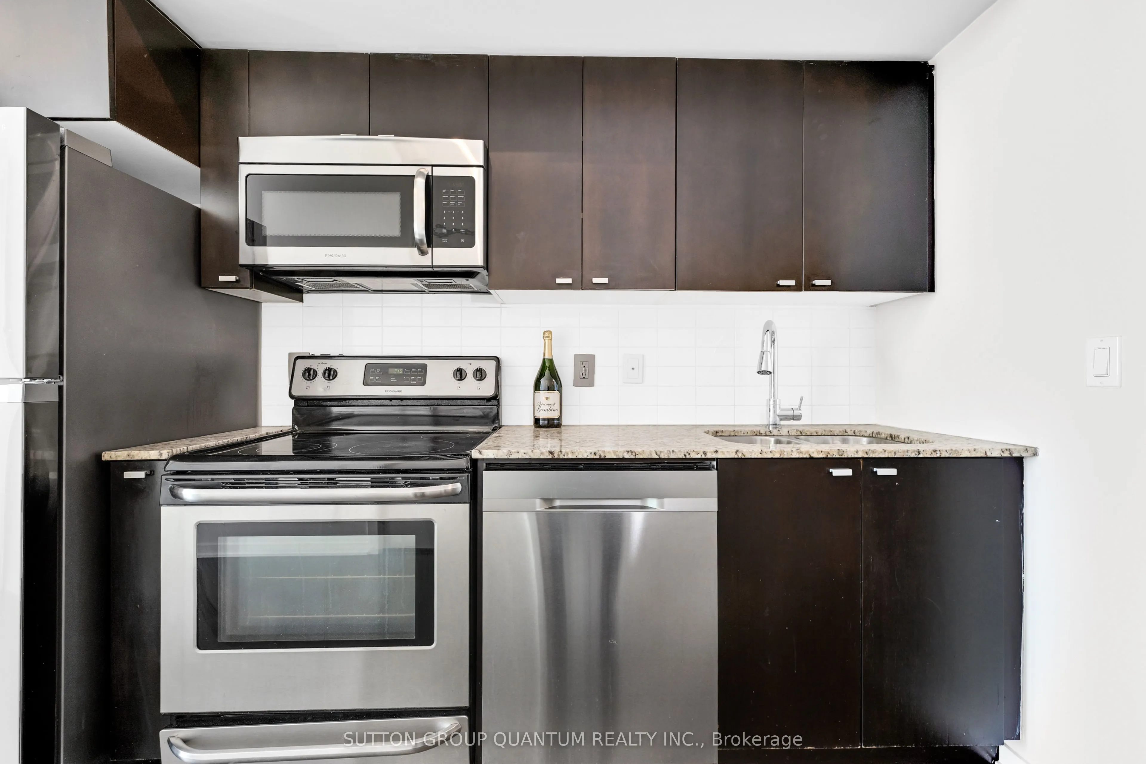 105 The Queensway Avenue, #3509