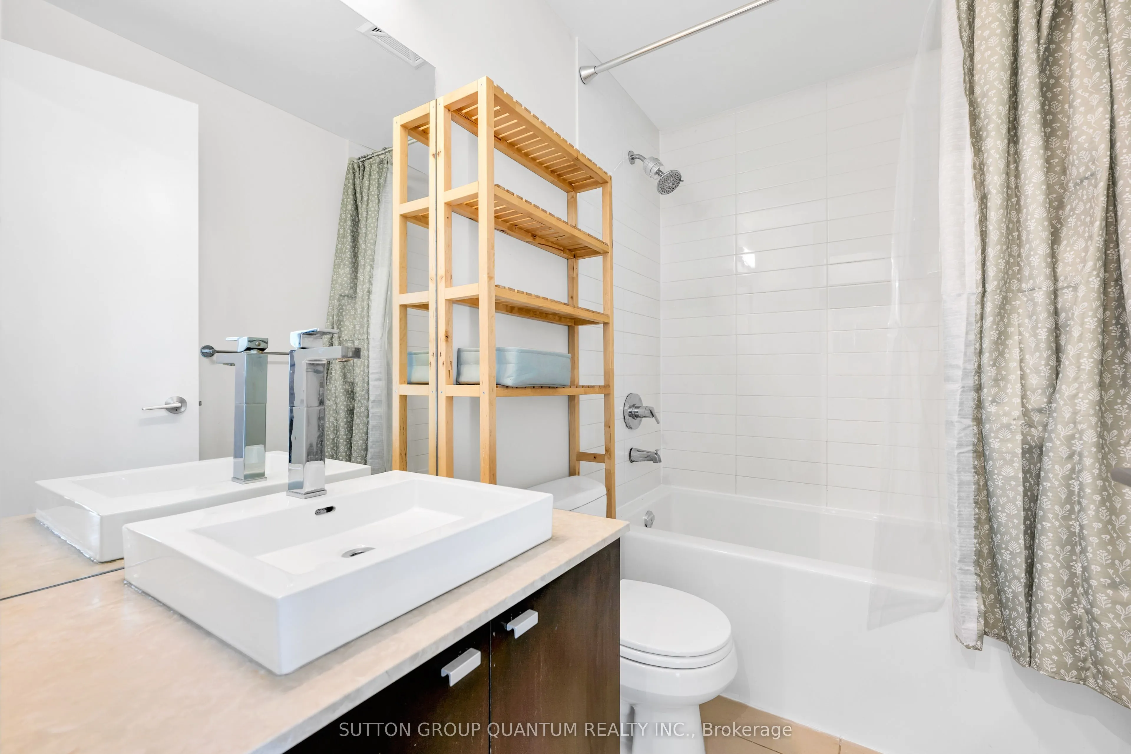 105 The Queensway Avenue, #3509