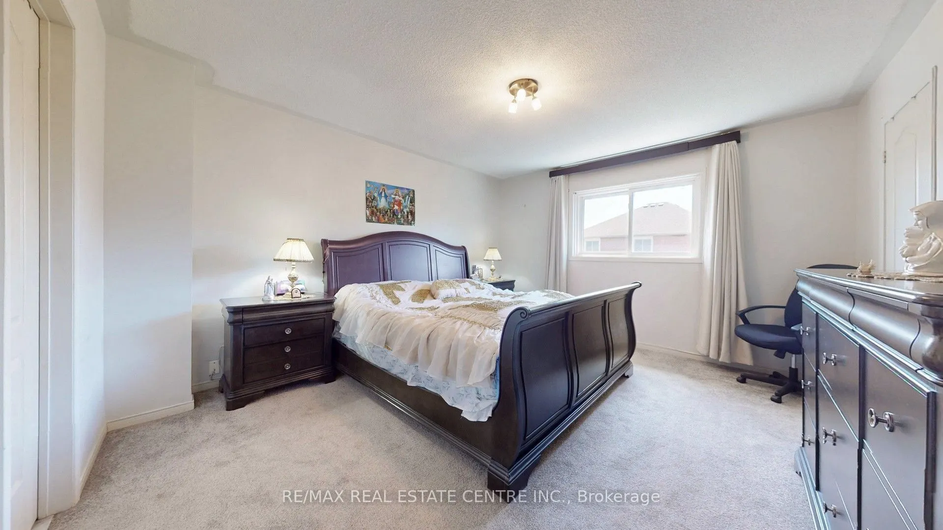 6899 Bansbridge Crescent