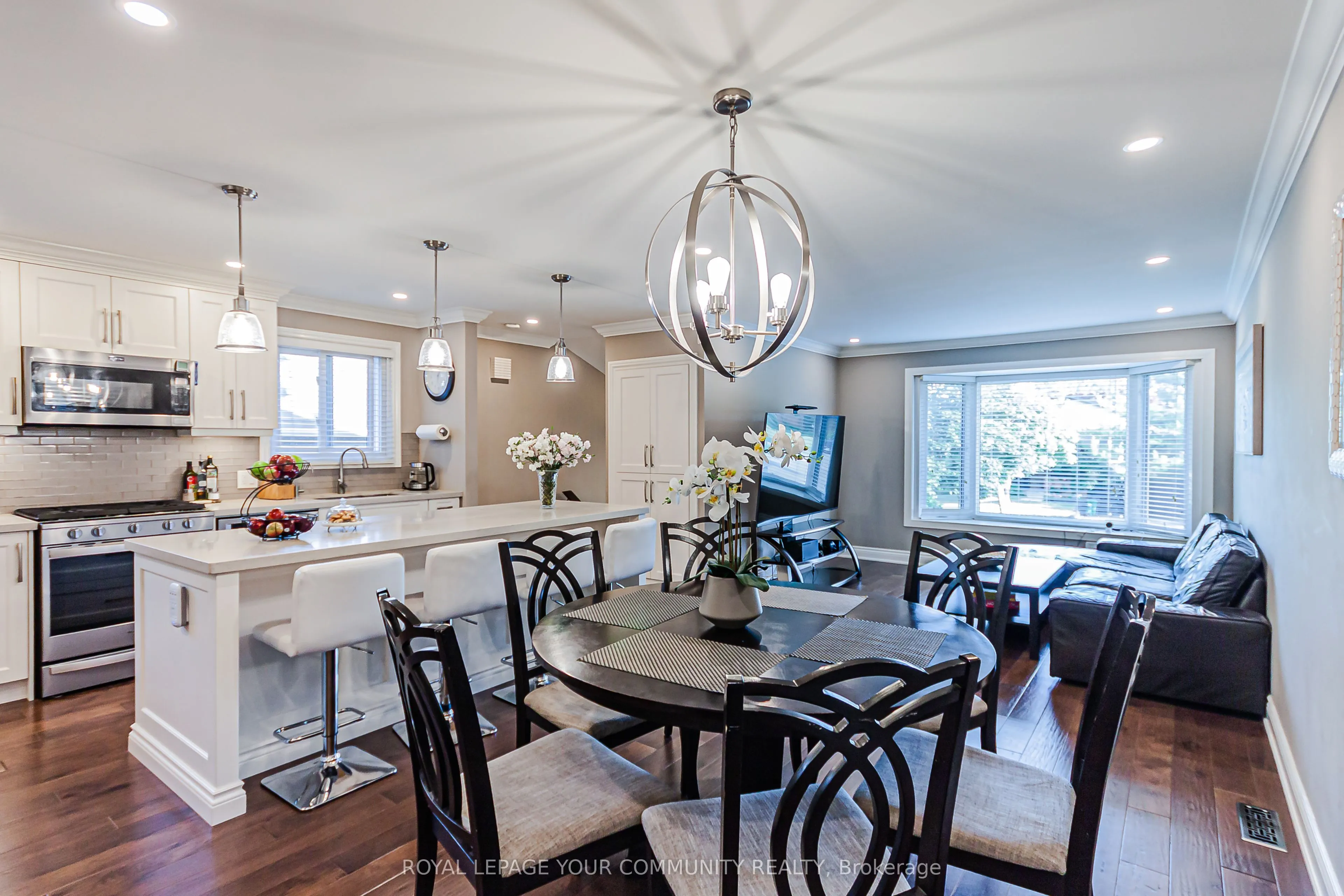 2903 Salerno Crescent