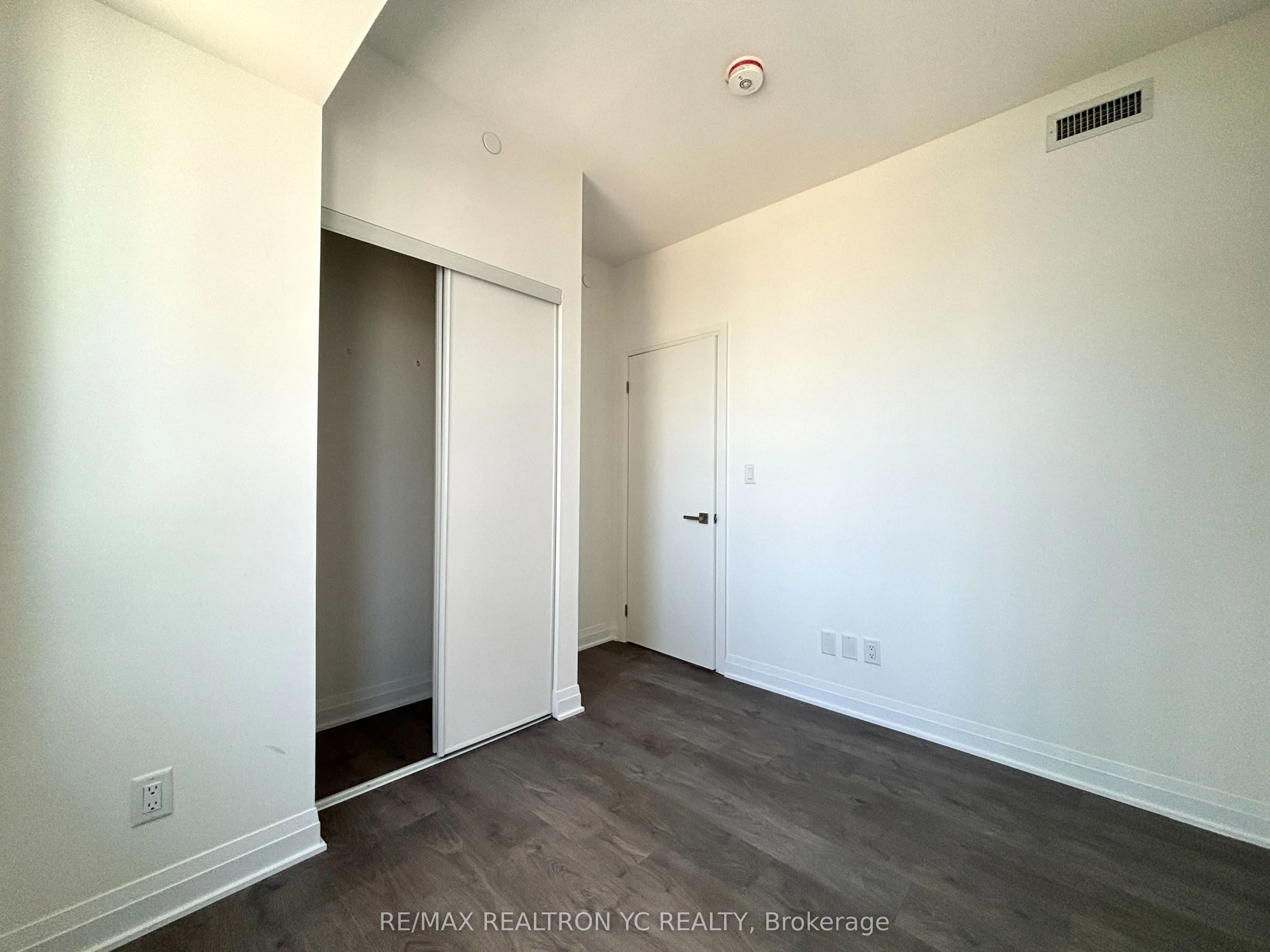 4015 The Exchange, #1610