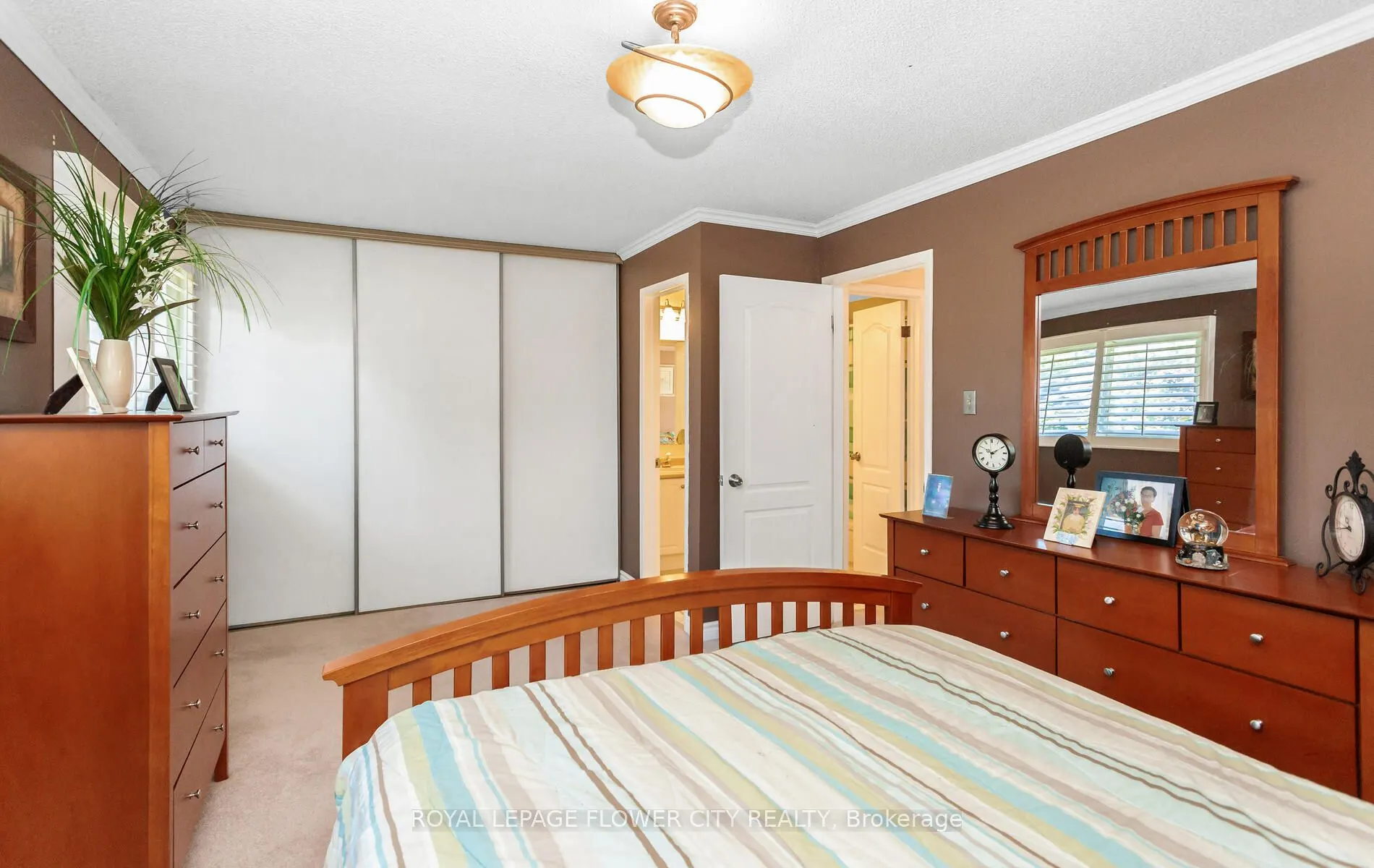41 Chipstead Avenue, #42