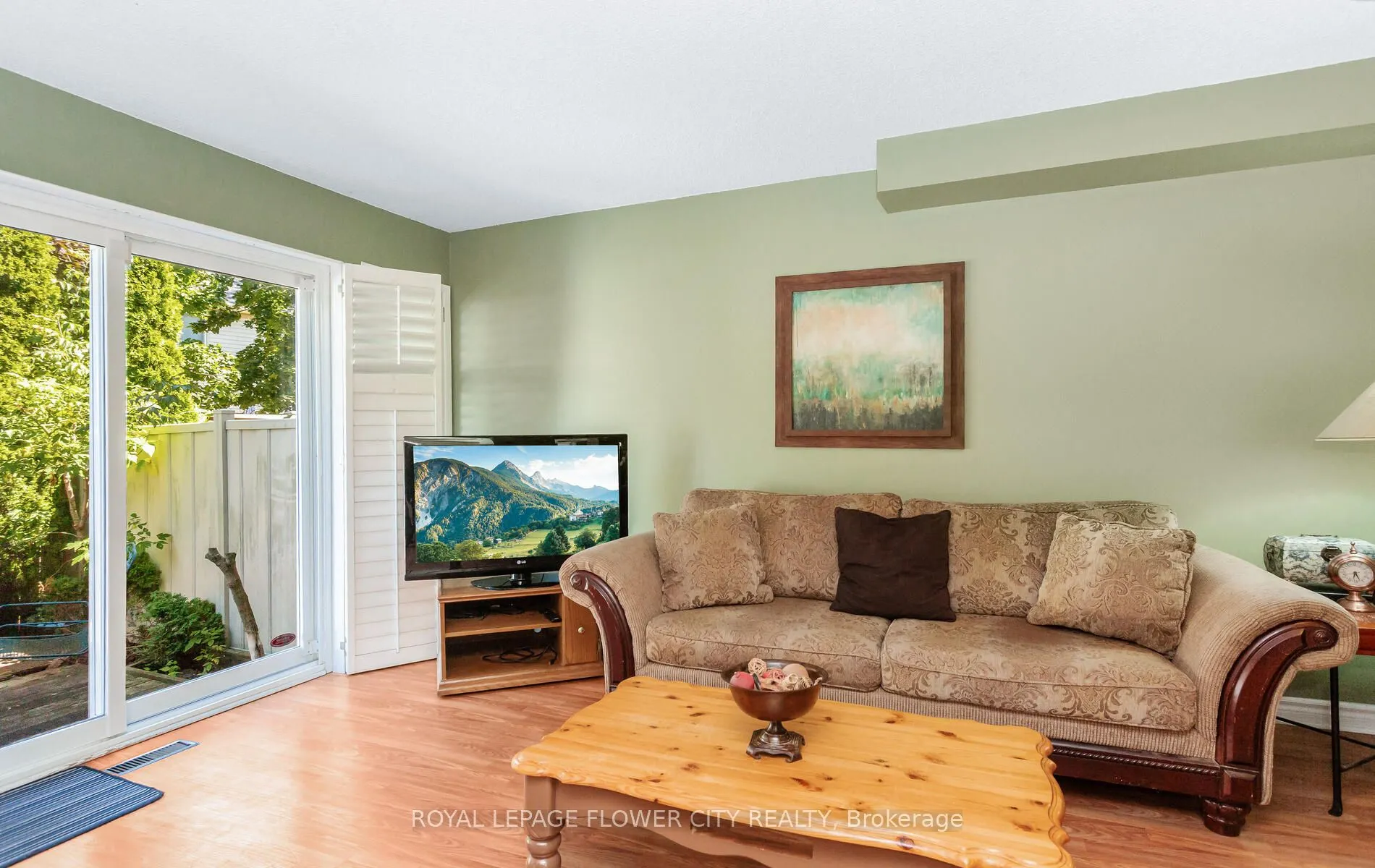 41 Chipstead Avenue, #42