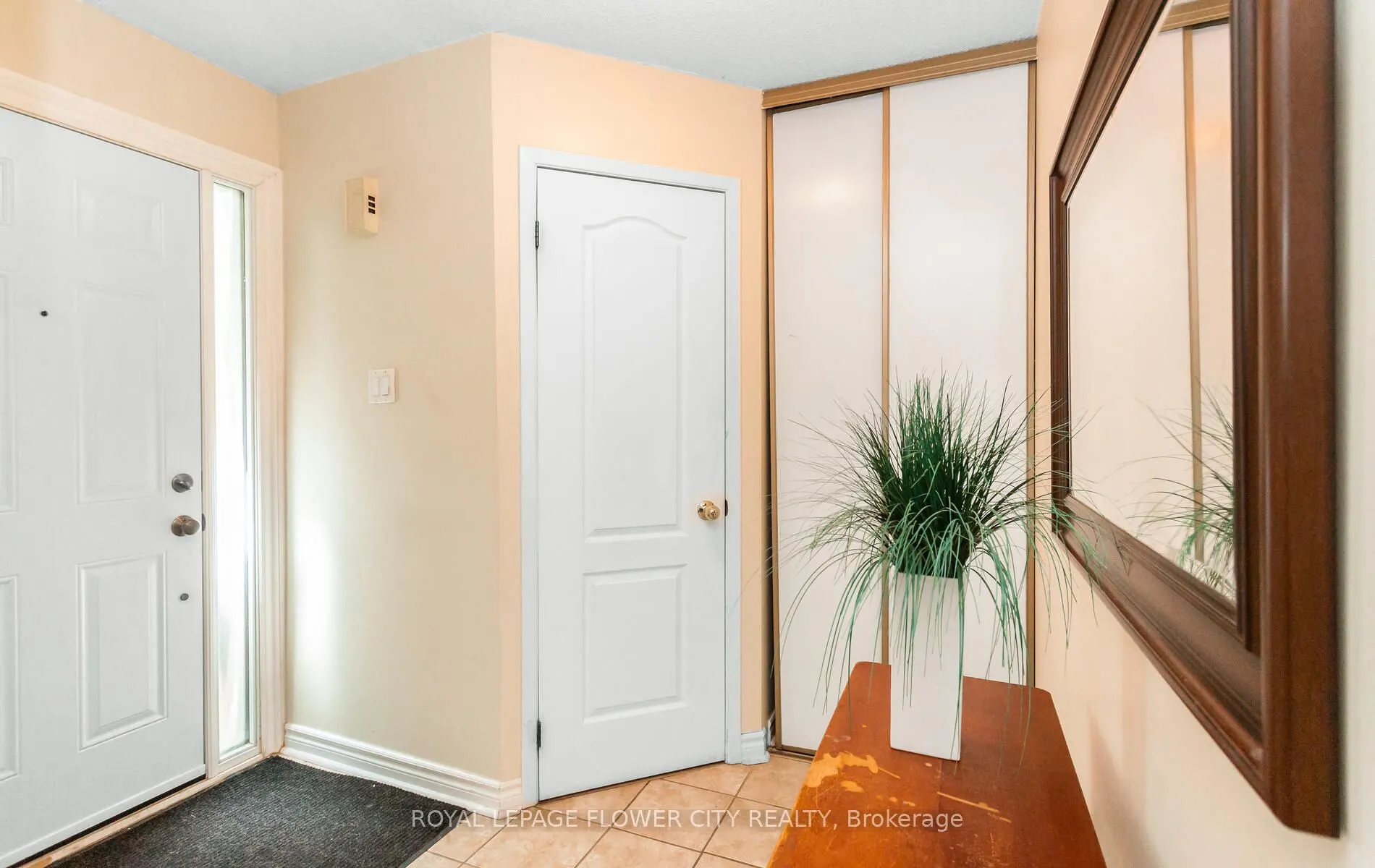41 Chipstead Avenue, #42