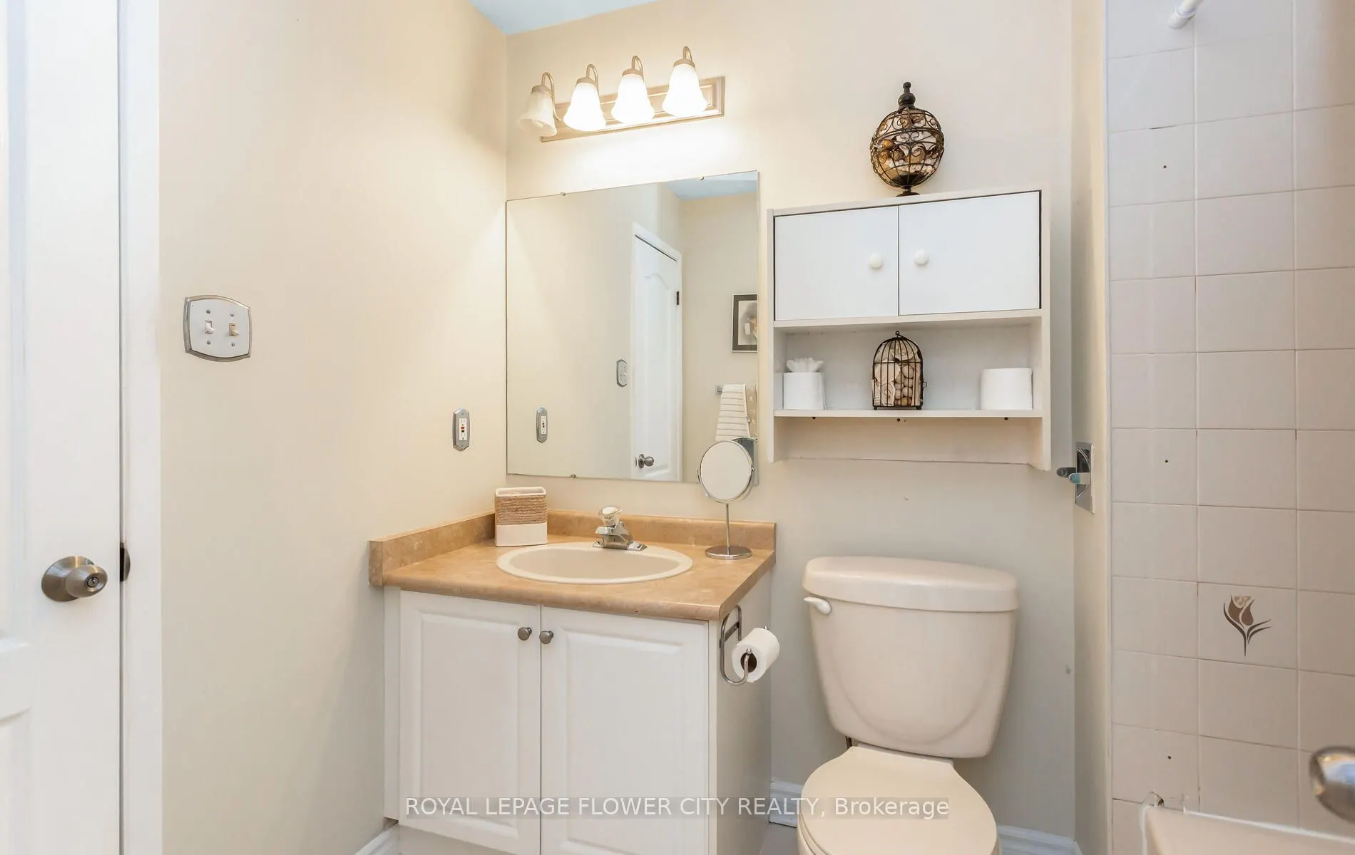 41 Chipstead Avenue, #42
