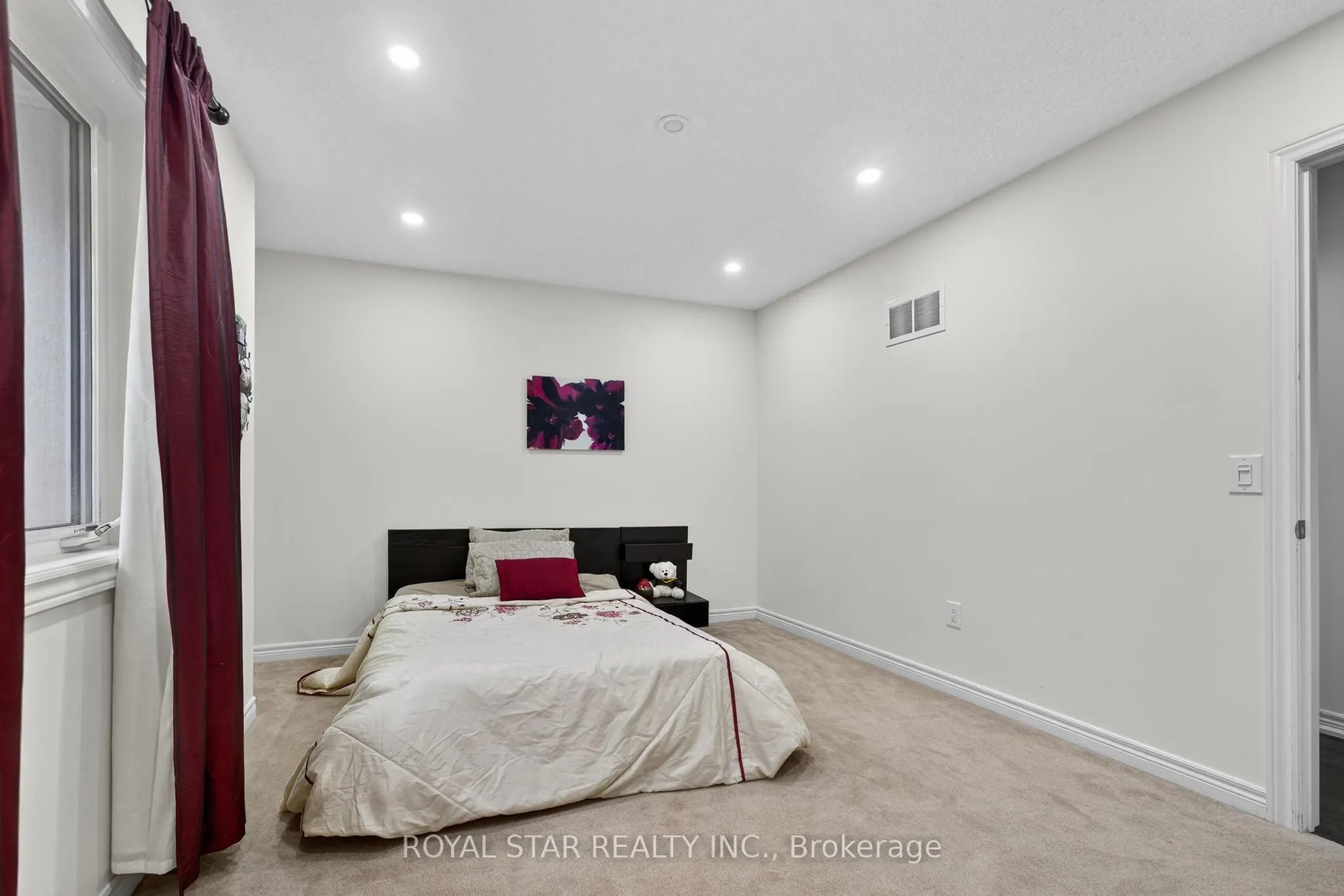 61 Aldersgate Drive