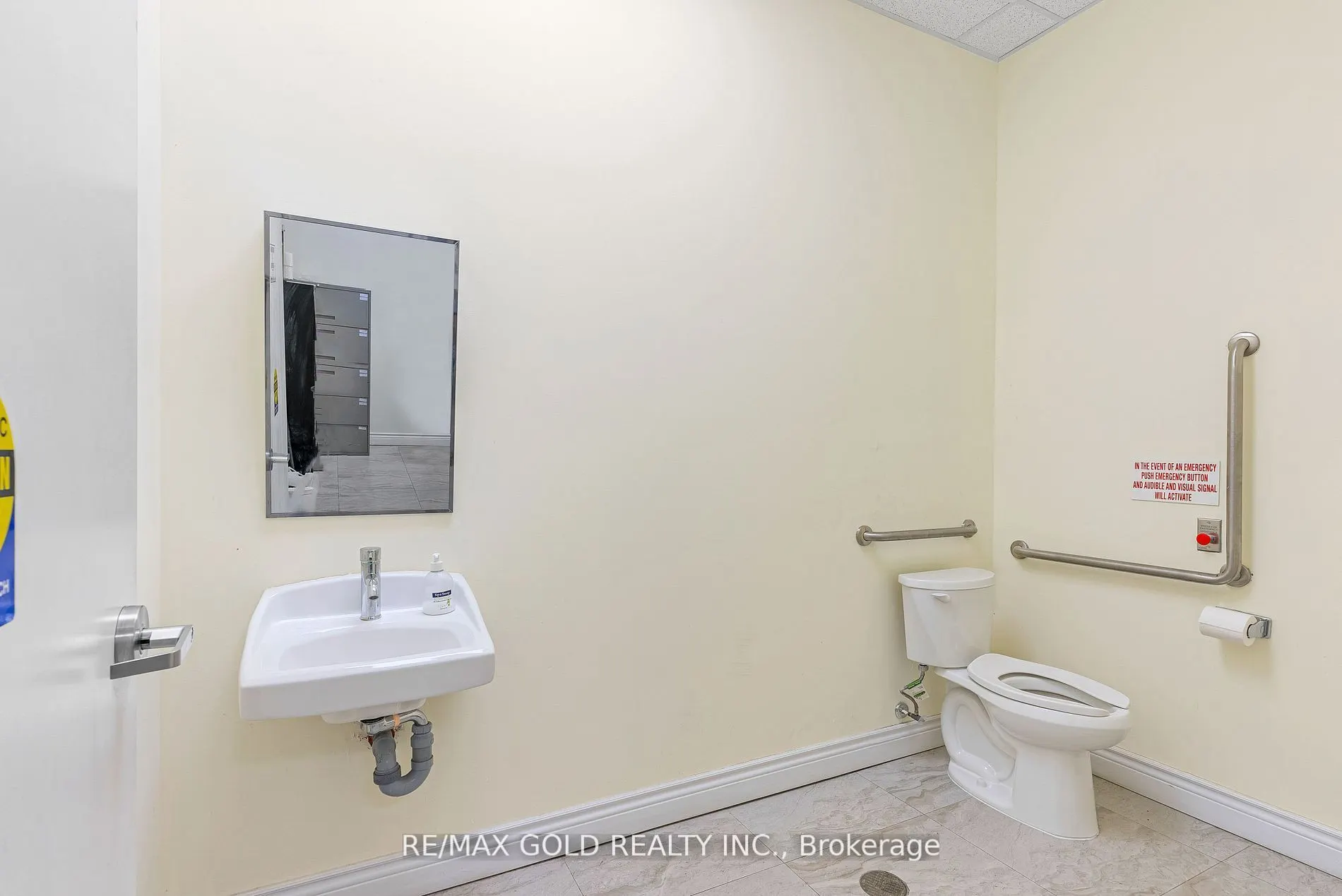2710 North Park Drive, #11