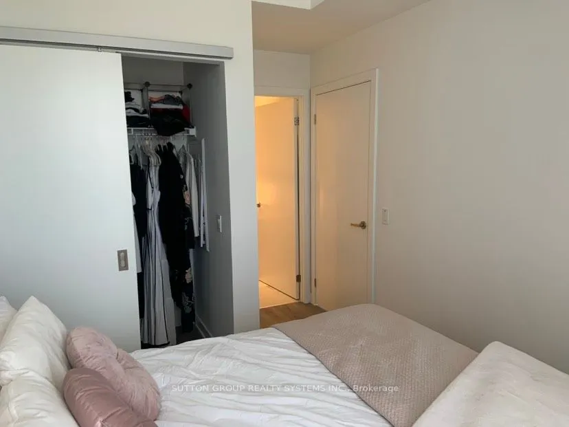 28 Ann Street, #918