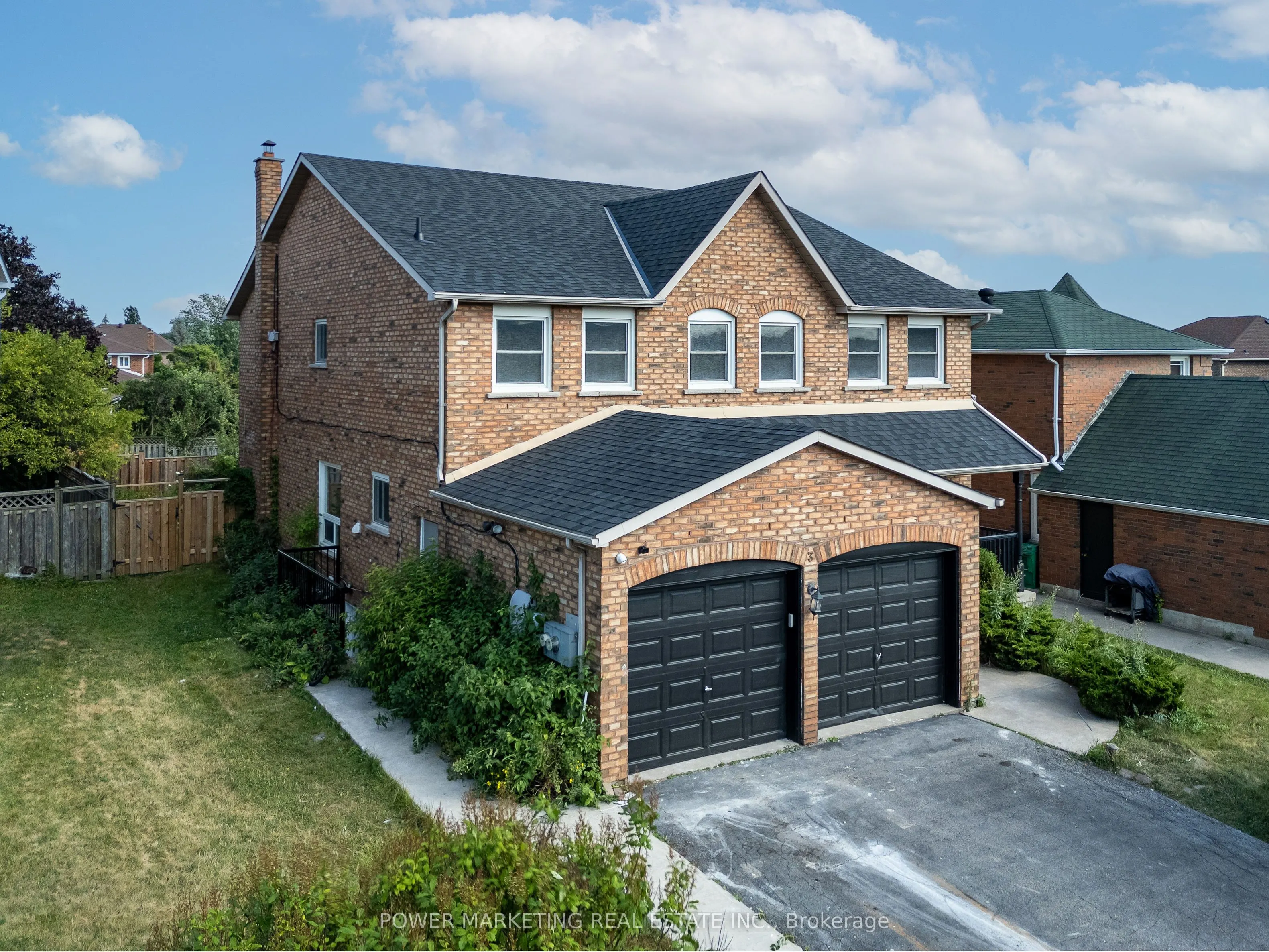 3 Newbury Crescent