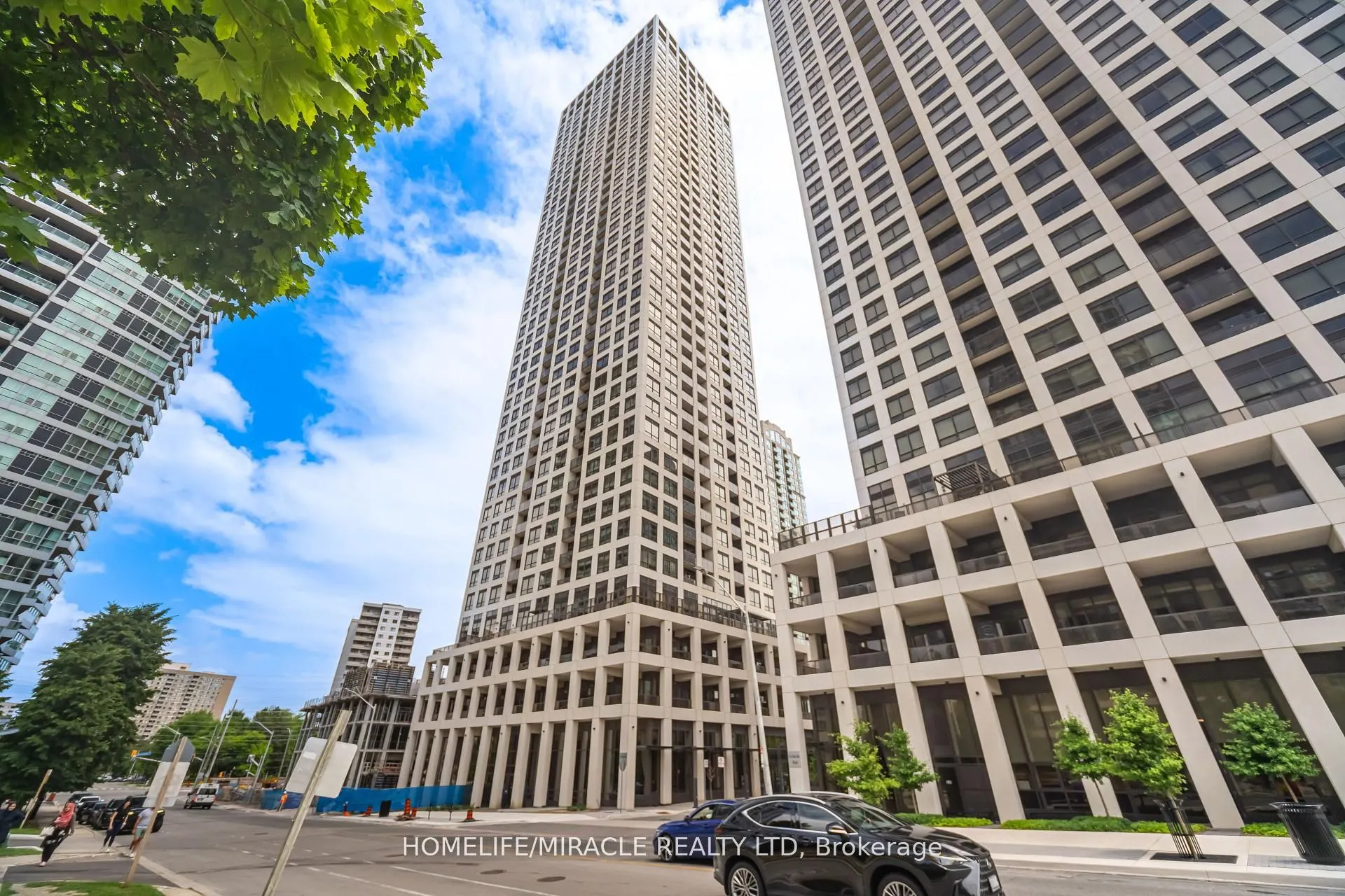 30 Elm Dr W, #1609
