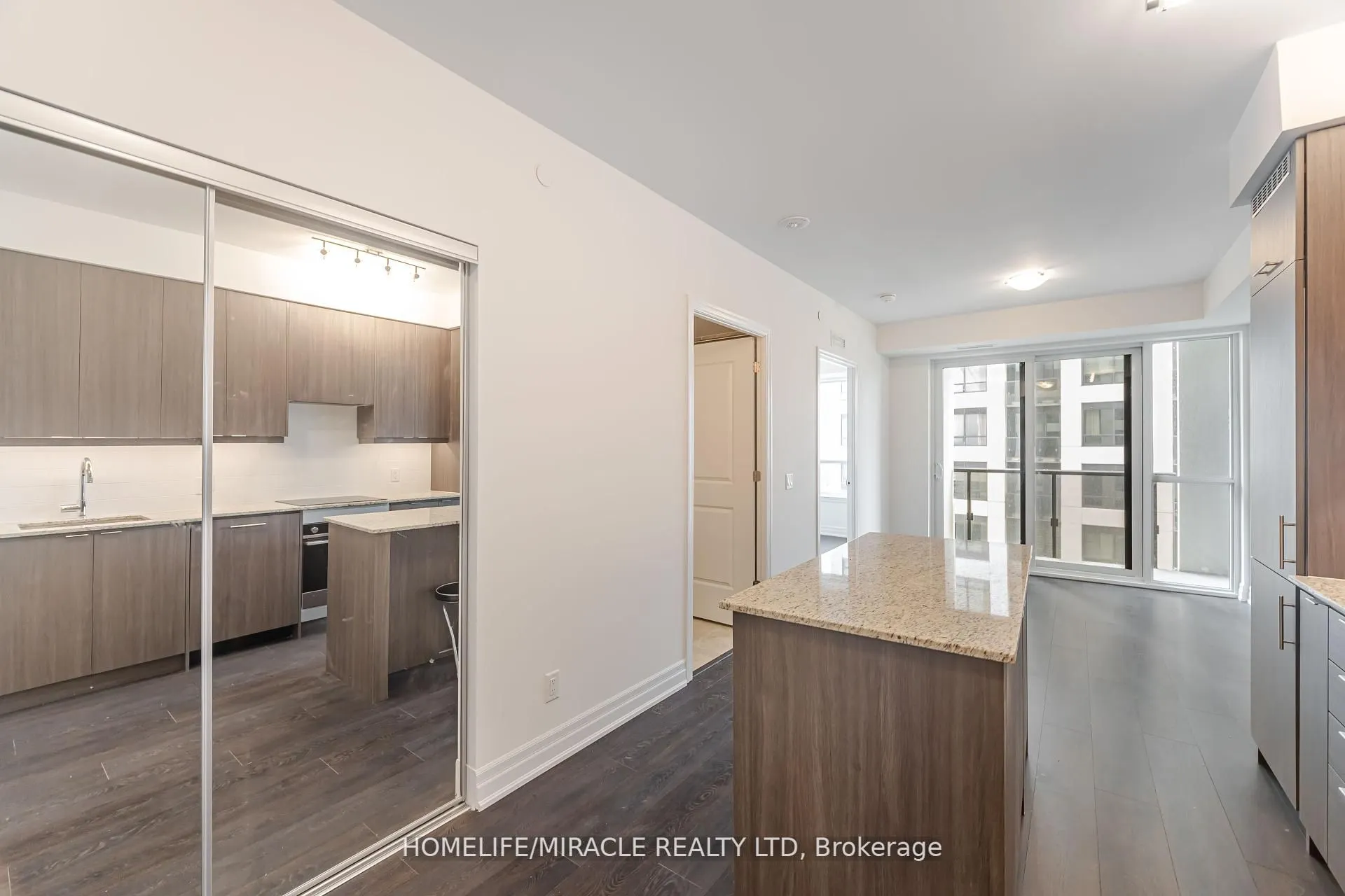 30 Elm Dr W, #1609