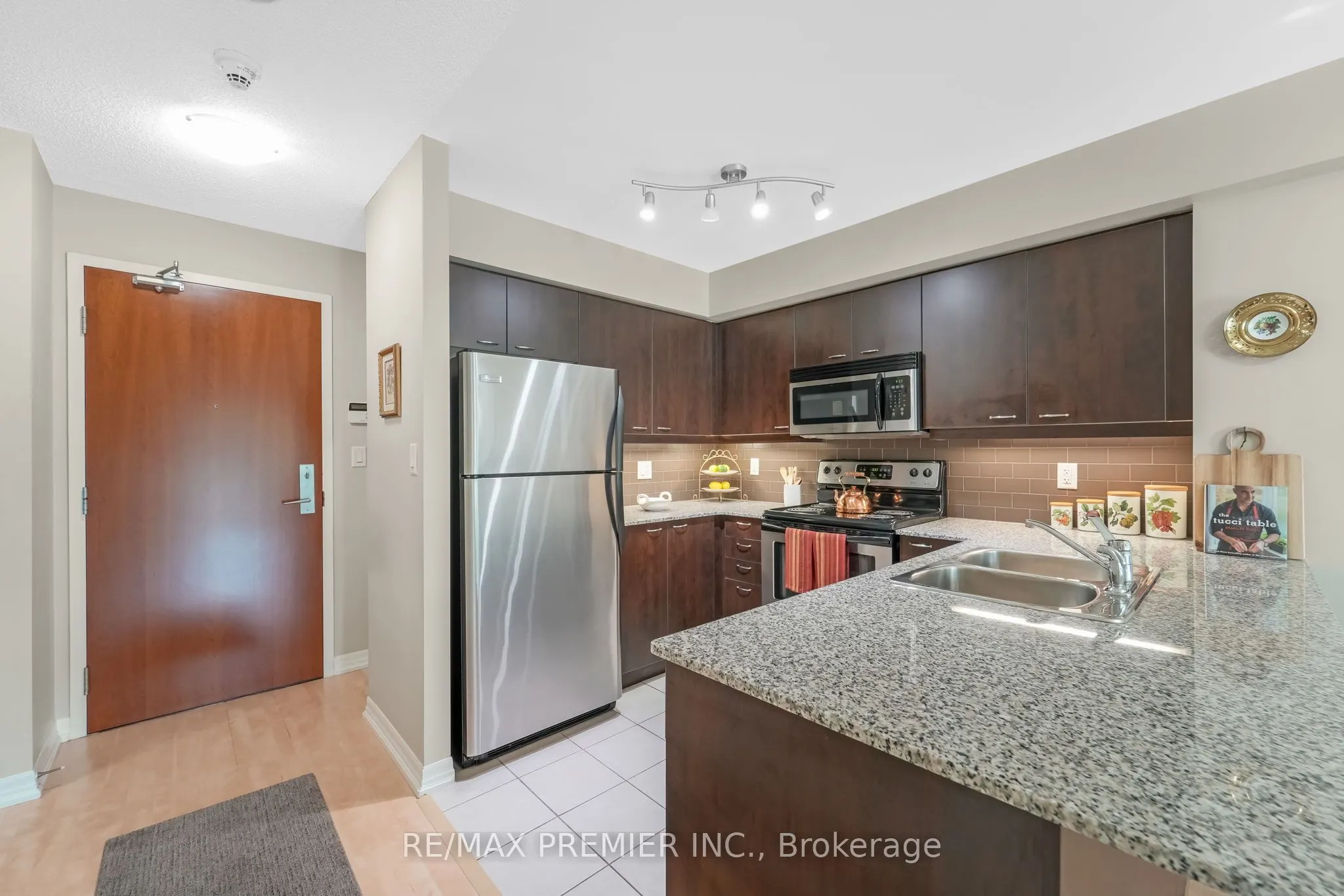 1403 Royal York Road, #216