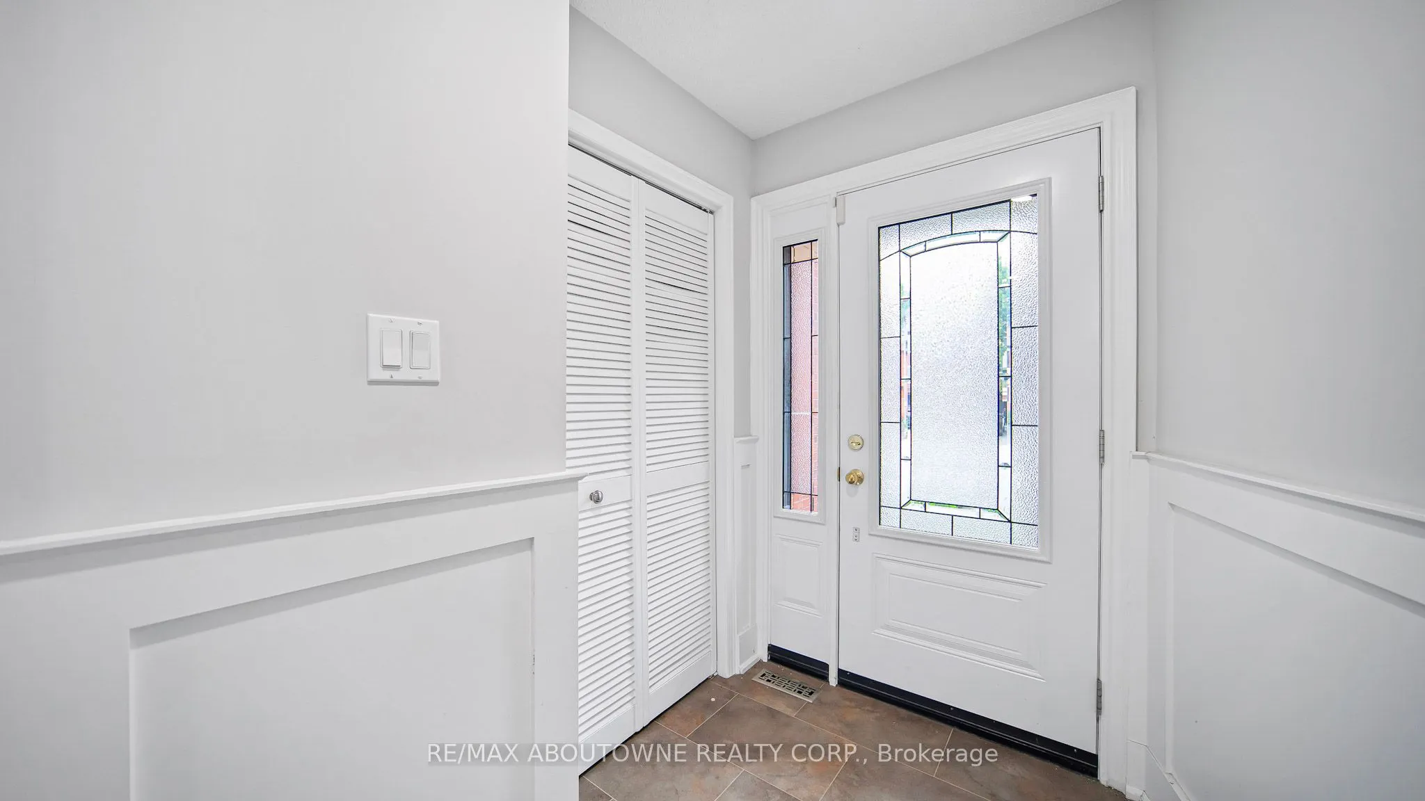 1228 Cornerbrook Place