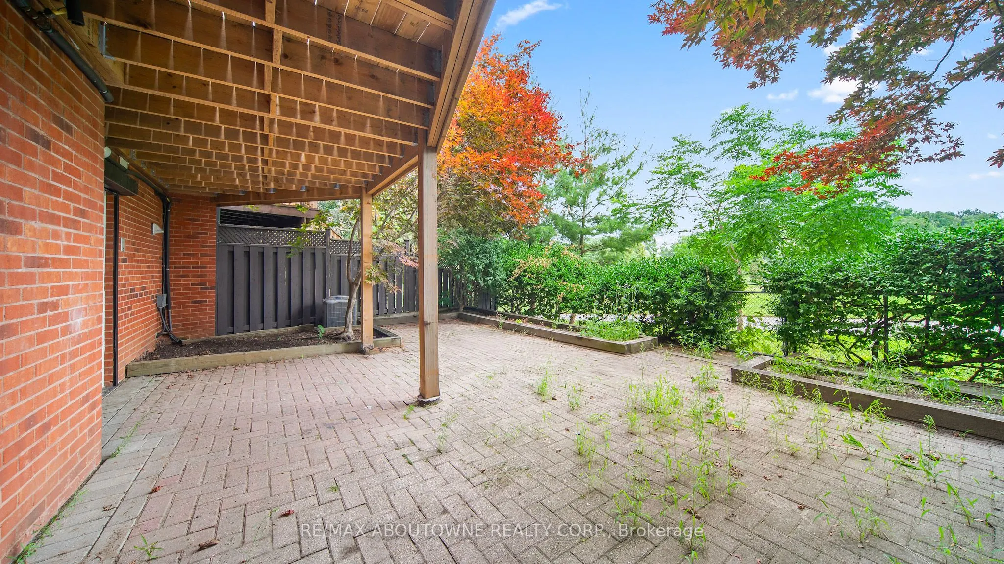 1228 Cornerbrook Place