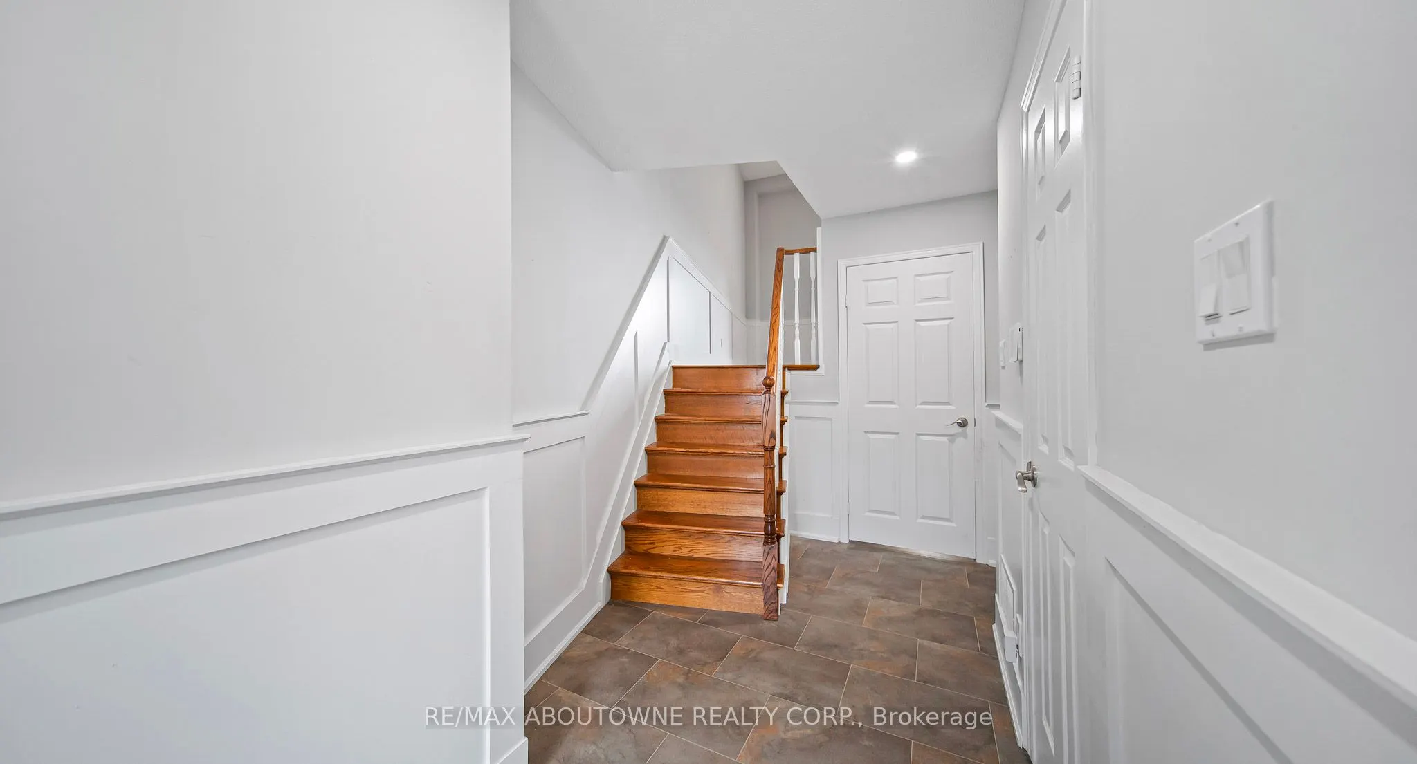 1228 Cornerbrook Place
