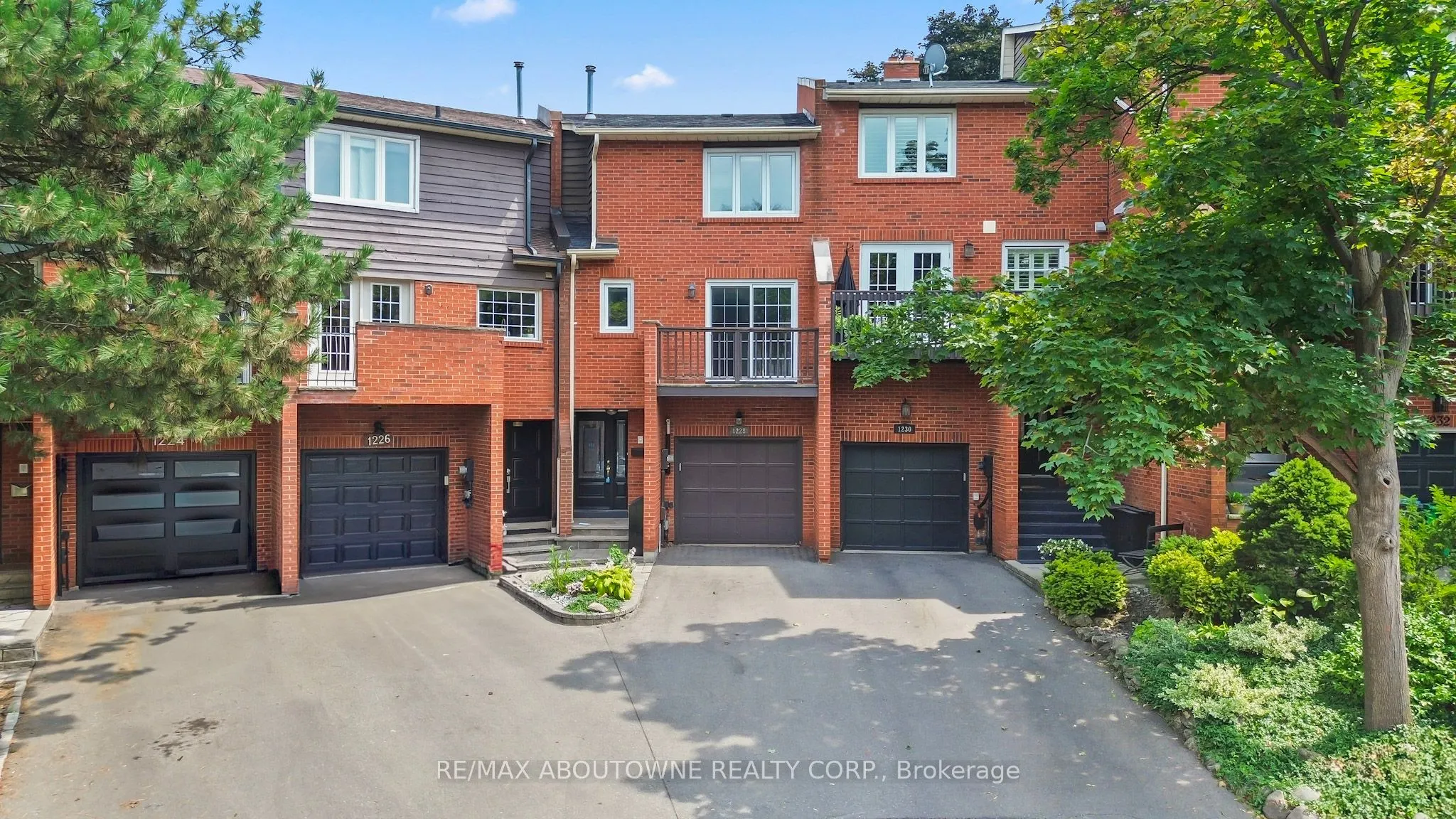 1228 Cornerbrook Place