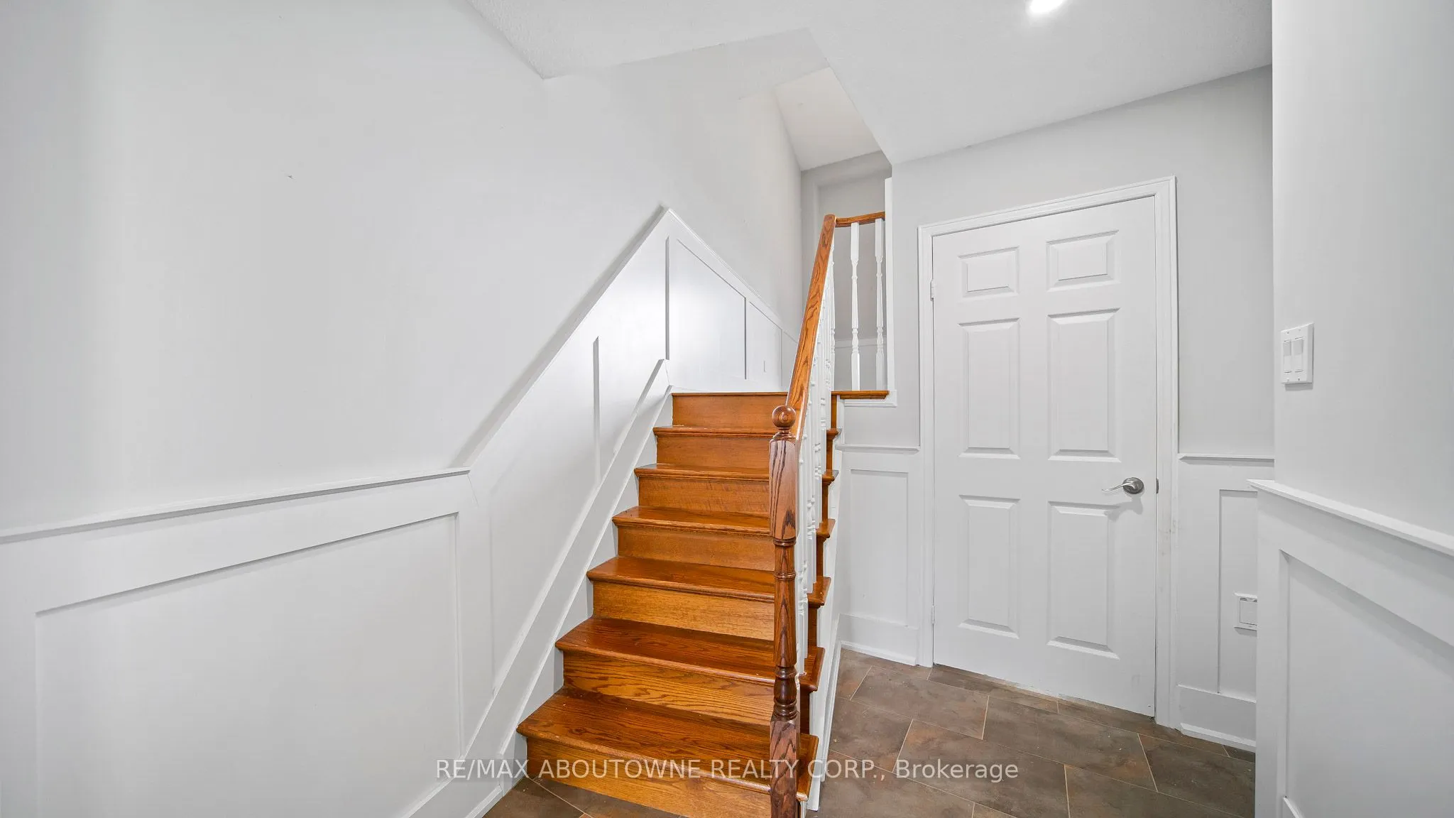 1228 Cornerbrook Place